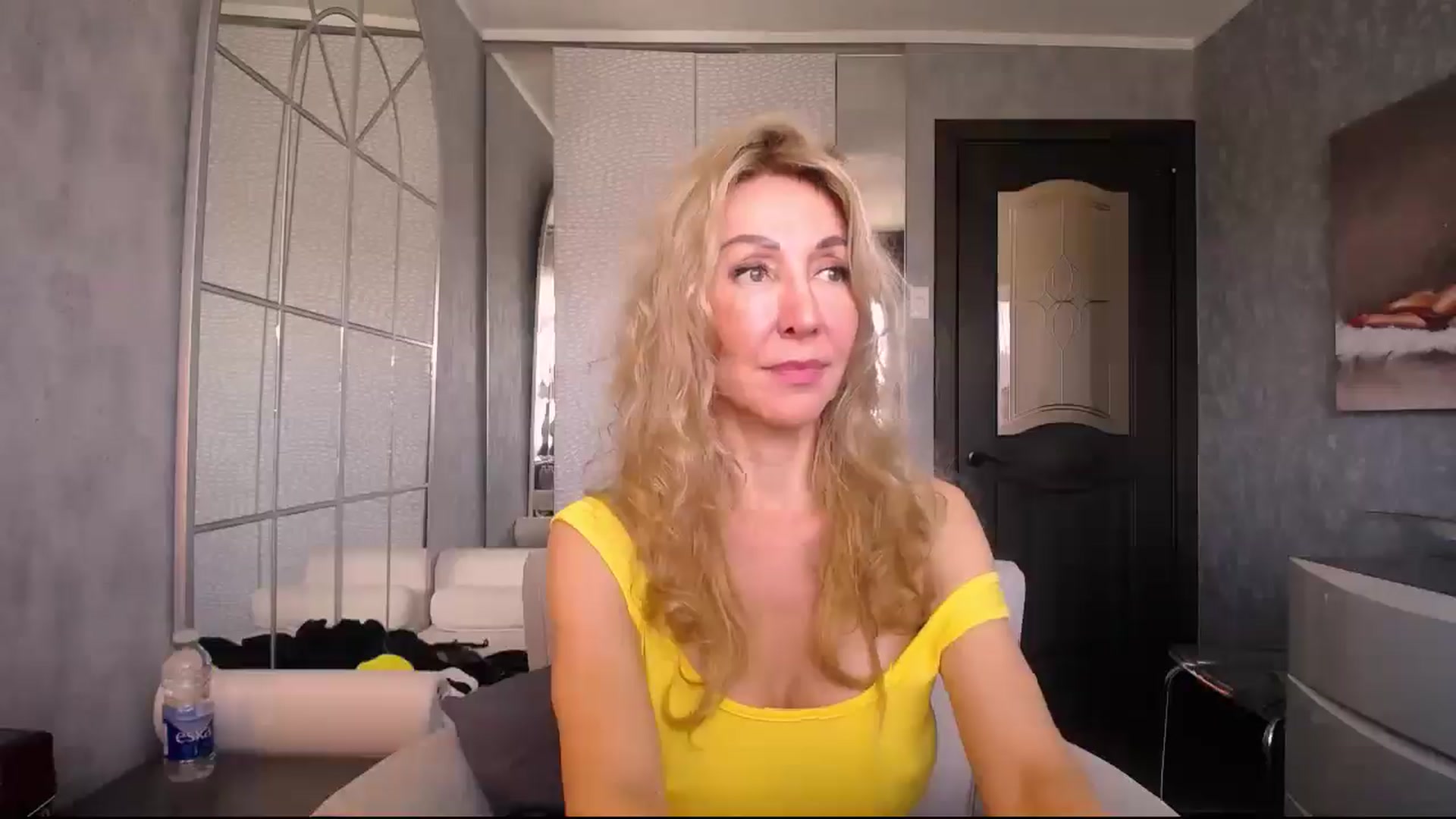 Gallery image thumbnail from IMissBehaving's myfreecams stream on, 07/20/2025, 18:09 image 6 of 20
