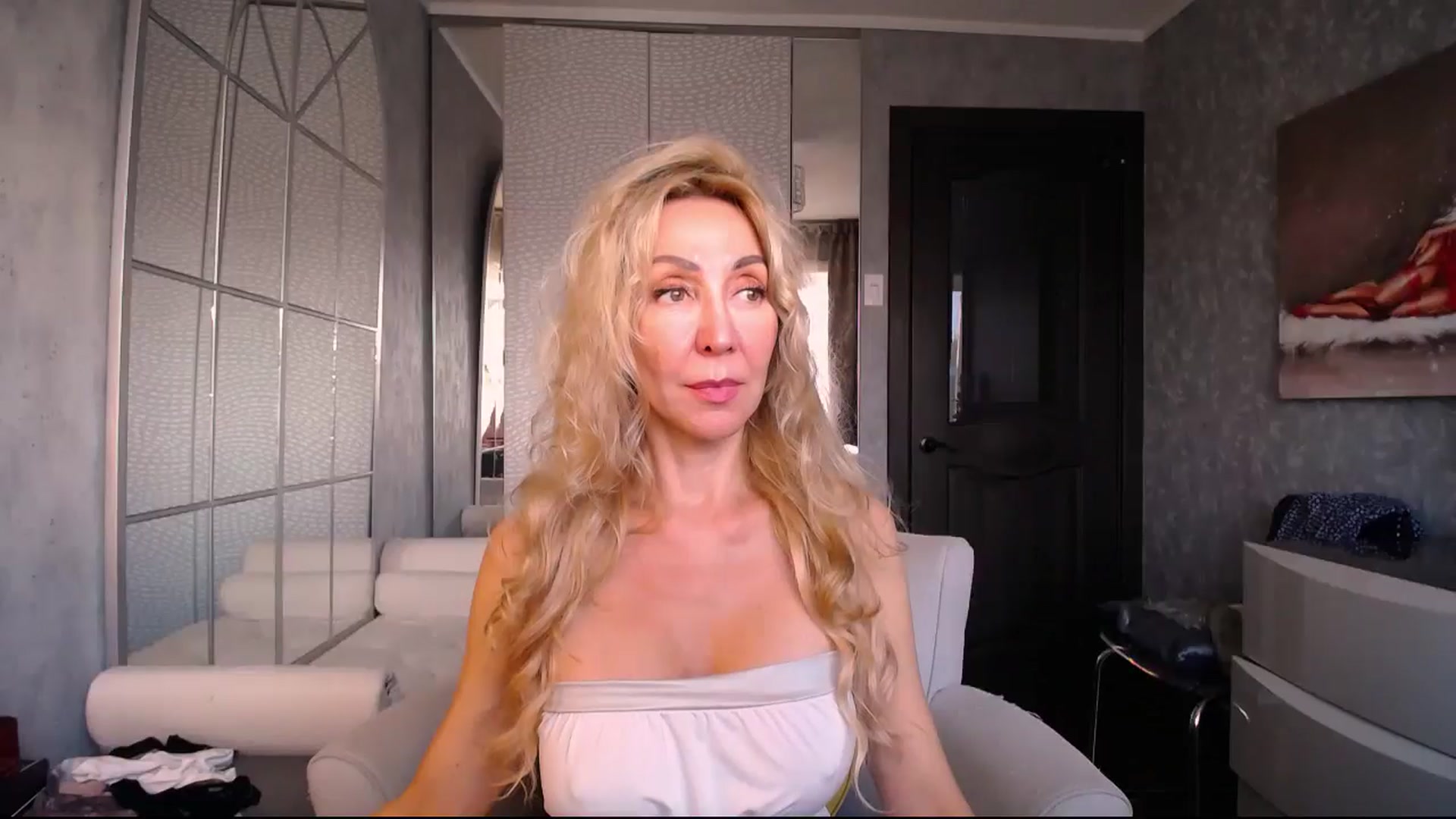 Gallery image thumbnail from IMissBehaving's myfreecams stream on, 08/16/2025, 23:40 image 8 of 20
