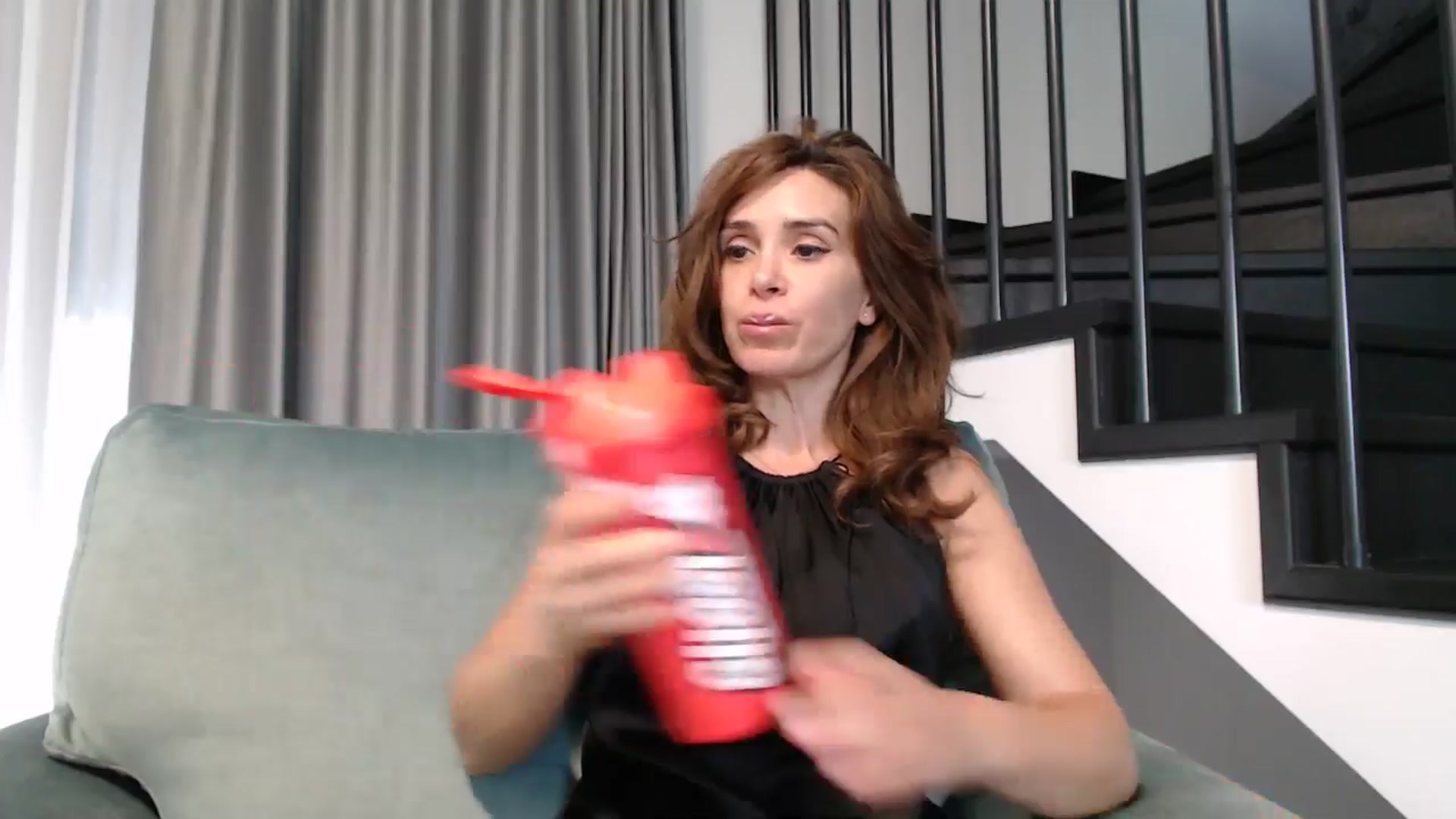 Gallery image thumbnail from INVISIBLEme's myfreecams stream on, 06/18/2025, 13:16 image 18 of 20