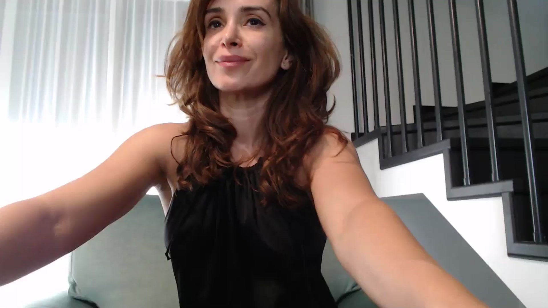 Gallery image thumbnail from INVISIBLEme's myfreecams stream on, 06/18/2025, 13:16 image 1 of 20