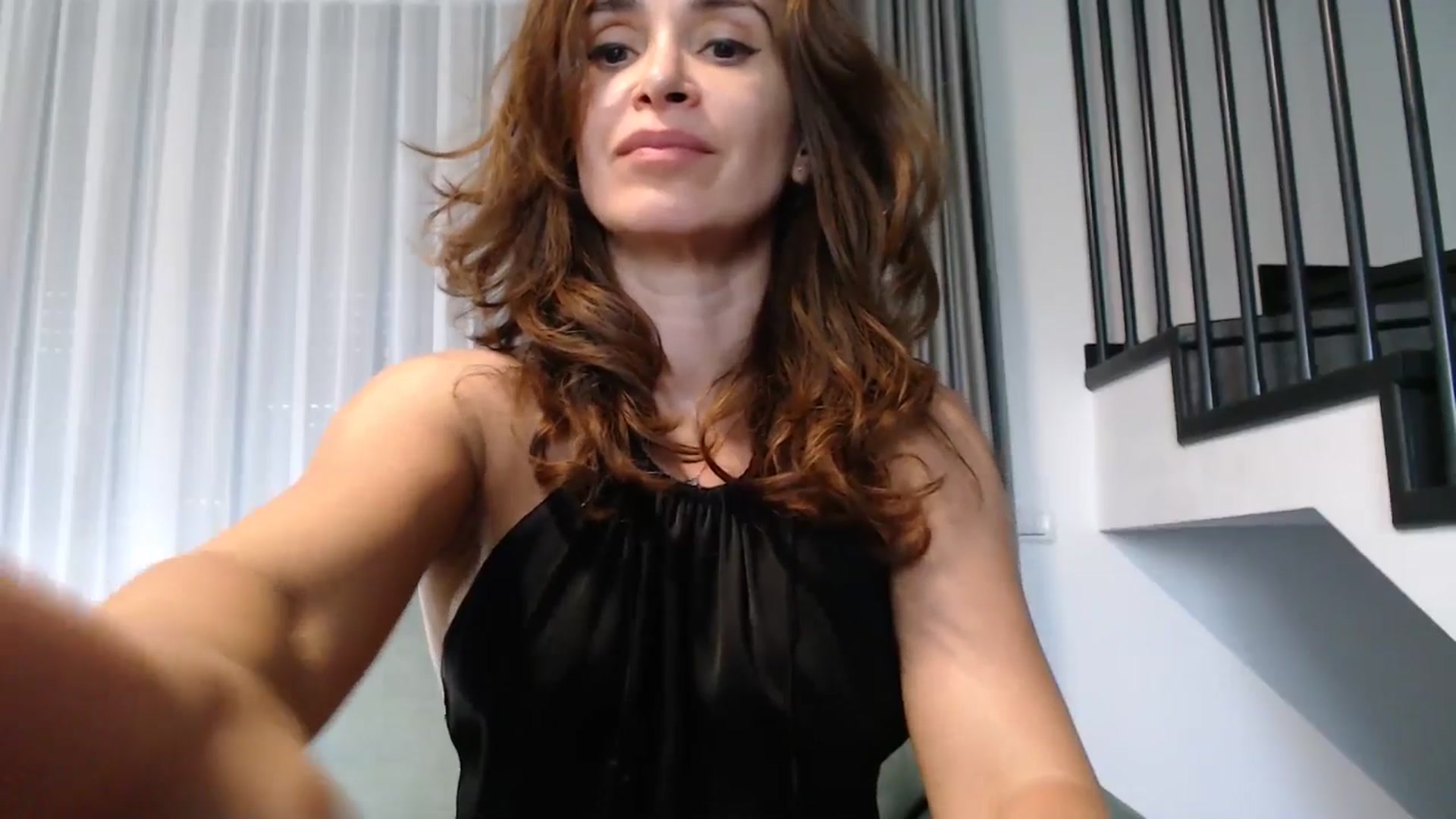 Gallery image thumbnail from INVISIBLEme's myfreecams stream on, 06/18/2025, 13:16 image 6 of 20