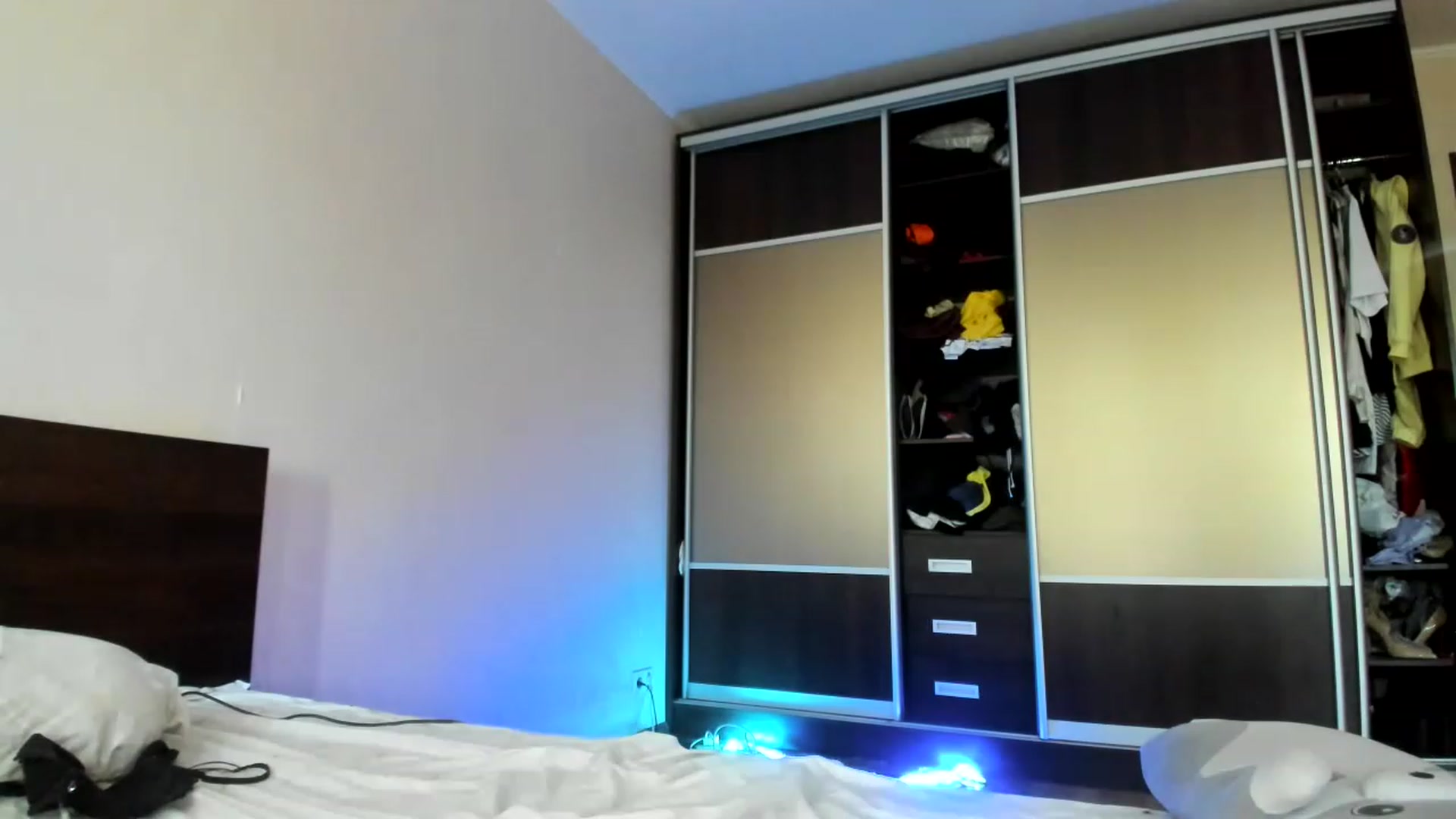 Gallery image thumbnail from INesquikim's myfreecams stream on, 07/15/2023, 09:52 image 11 of 20