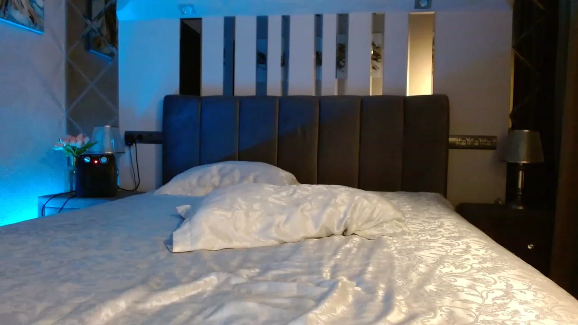 Gallery image thumbnail from IRONYGIRL's myfreecams stream on, 04/15/2023, 02:21 image 11 of 20