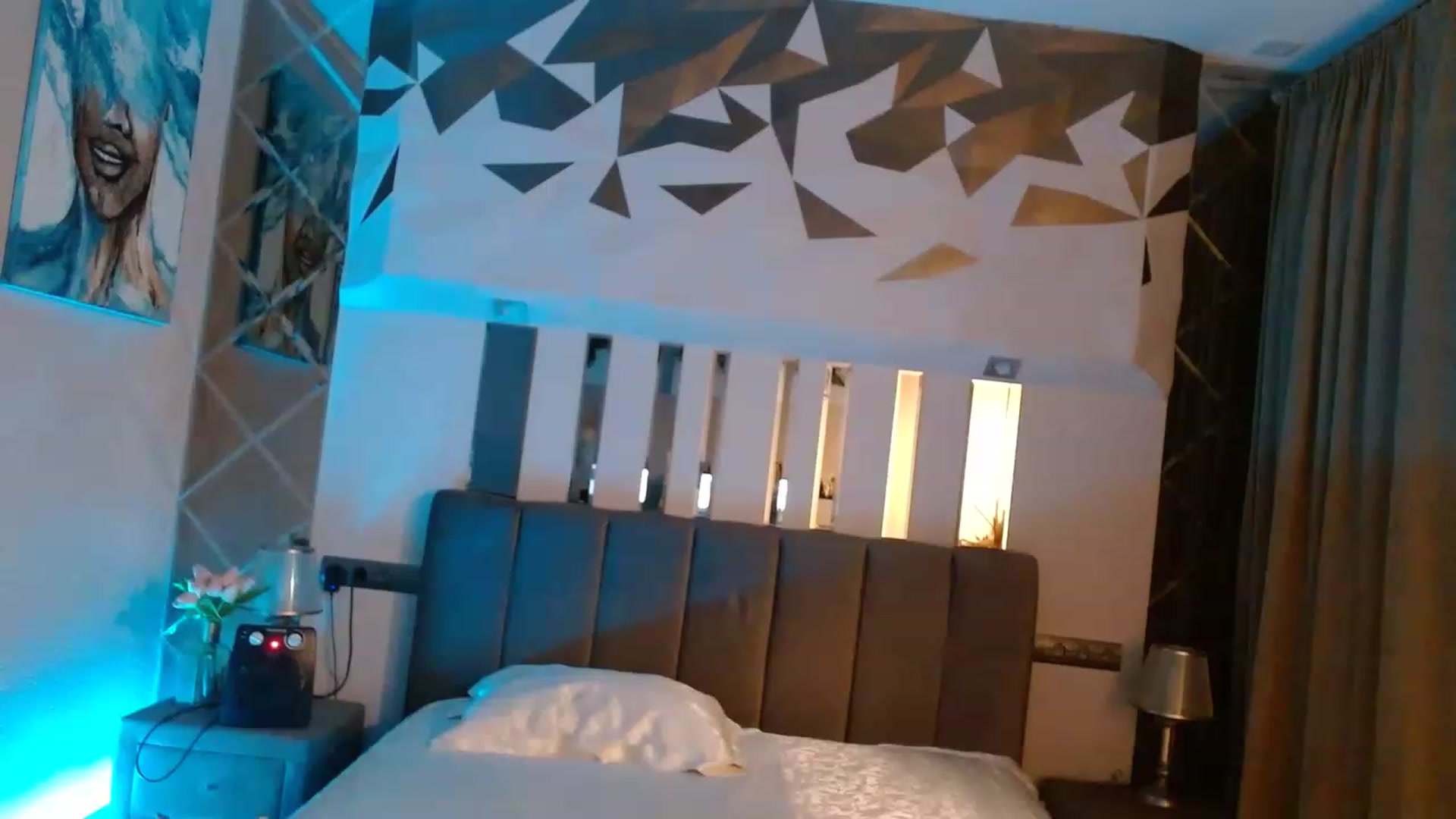 Gallery image thumbnail from IRONYGIRL's myfreecams stream on, 04/15/2023, 02:53 image 18 of 20