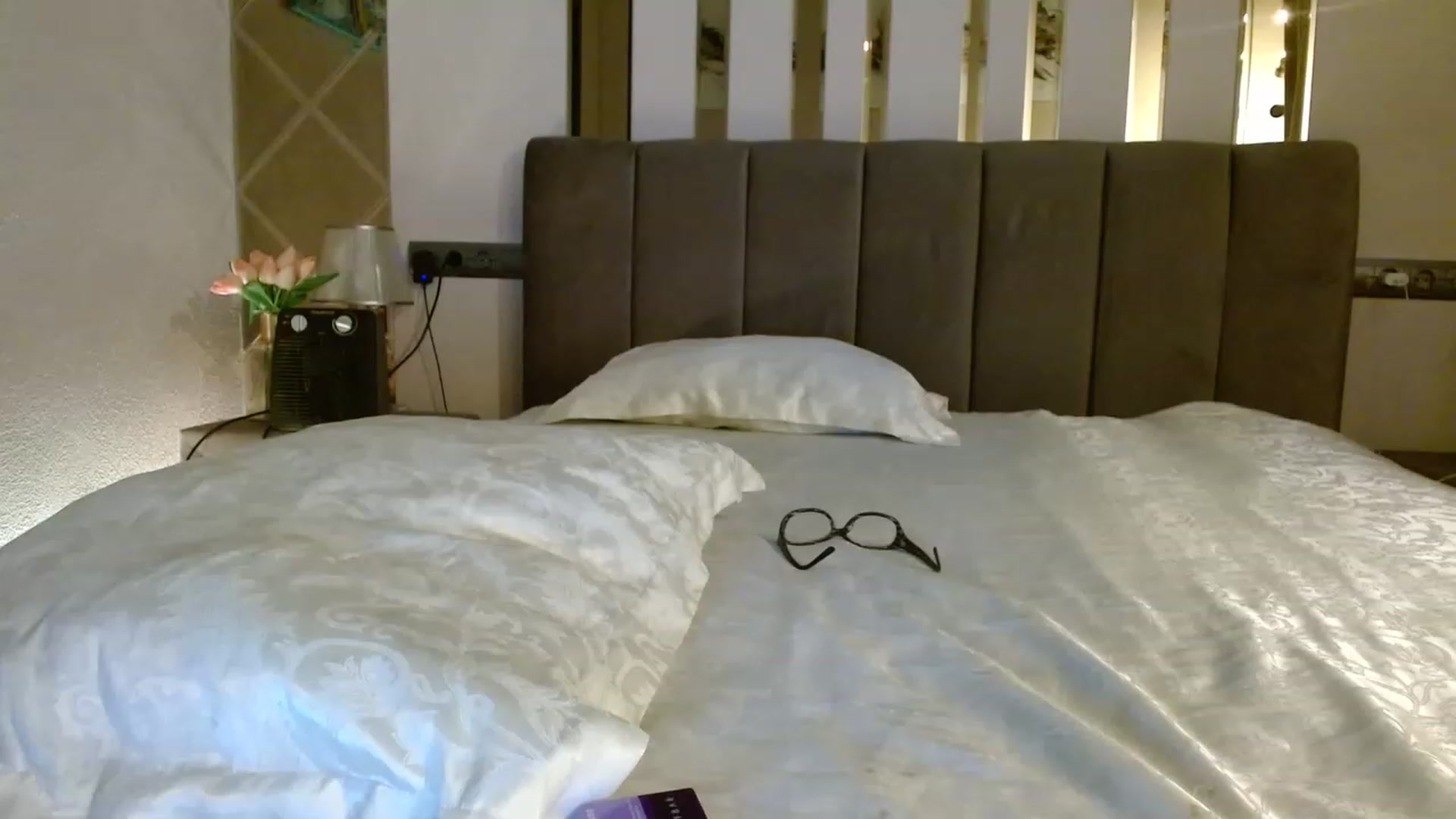 Gallery image thumbnail from IRONYGIRL's myfreecams stream on, 04/17/2023, 05:52 image 14 of 20