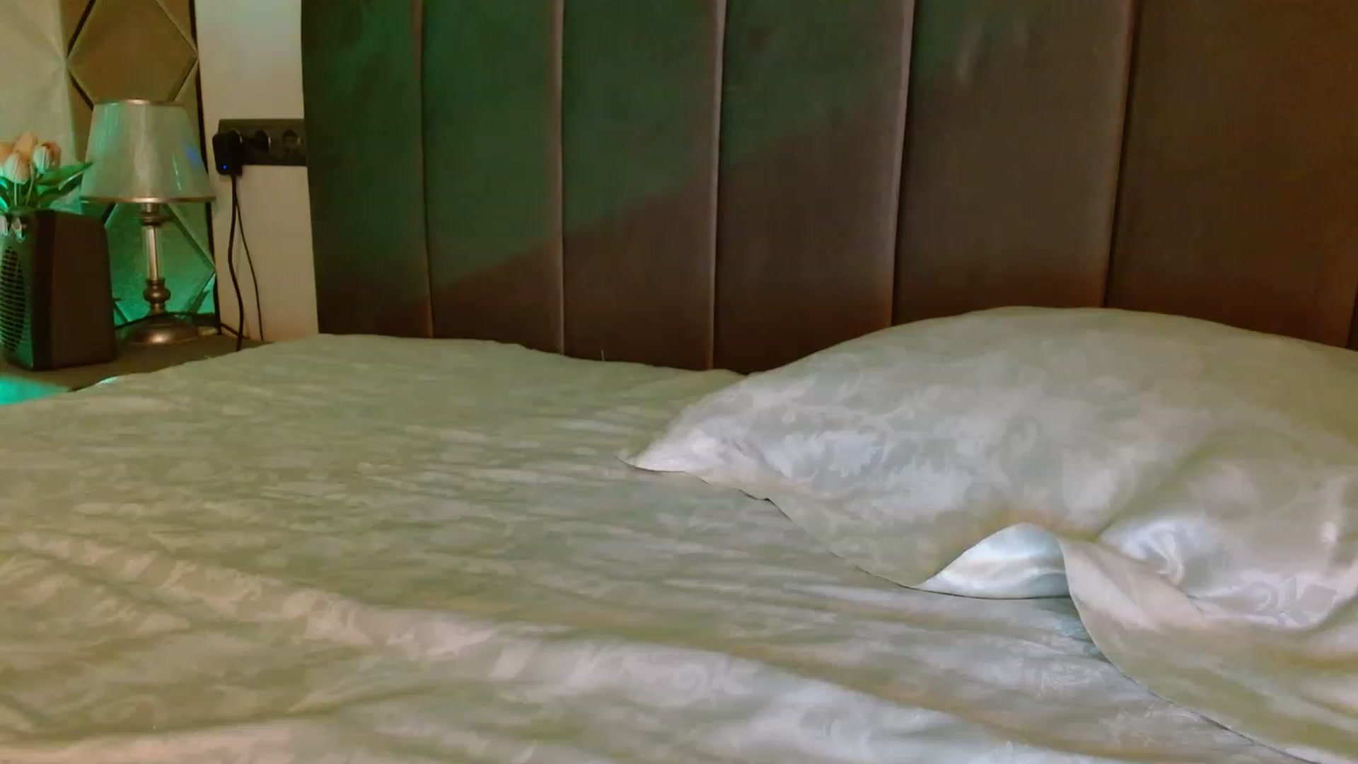 Gallery image thumbnail from IRONYGIRL's myfreecams stream on, 04/20/2023, 05:13 image 19 of 20