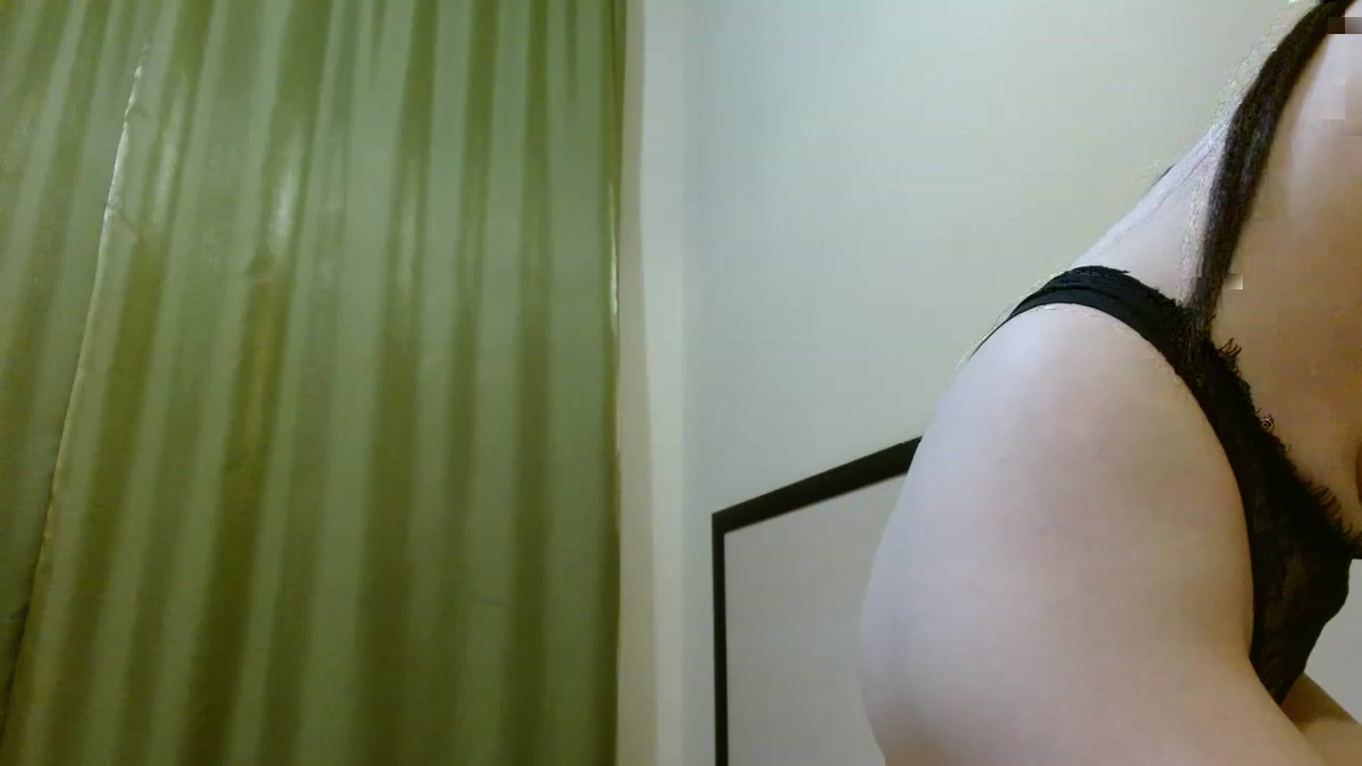 Gallery image thumbnail from IRONYGIRL's myfreecams stream on, 04/29/2023, 21:37 image 18 of 20