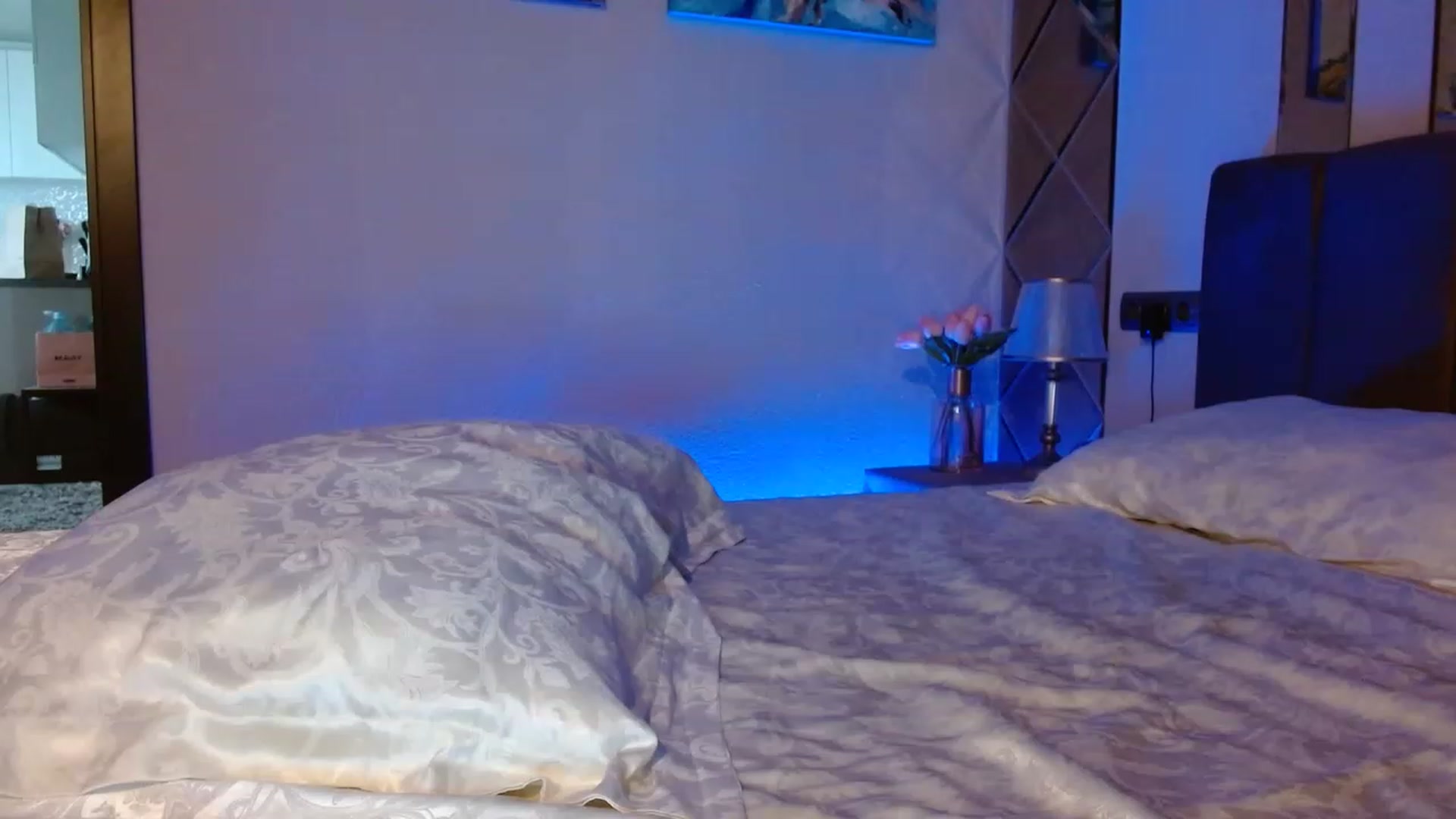 Gallery image thumbnail from IRONYGIRL's myfreecams stream on, 06/19/2023, 03:12 image 11 of 20