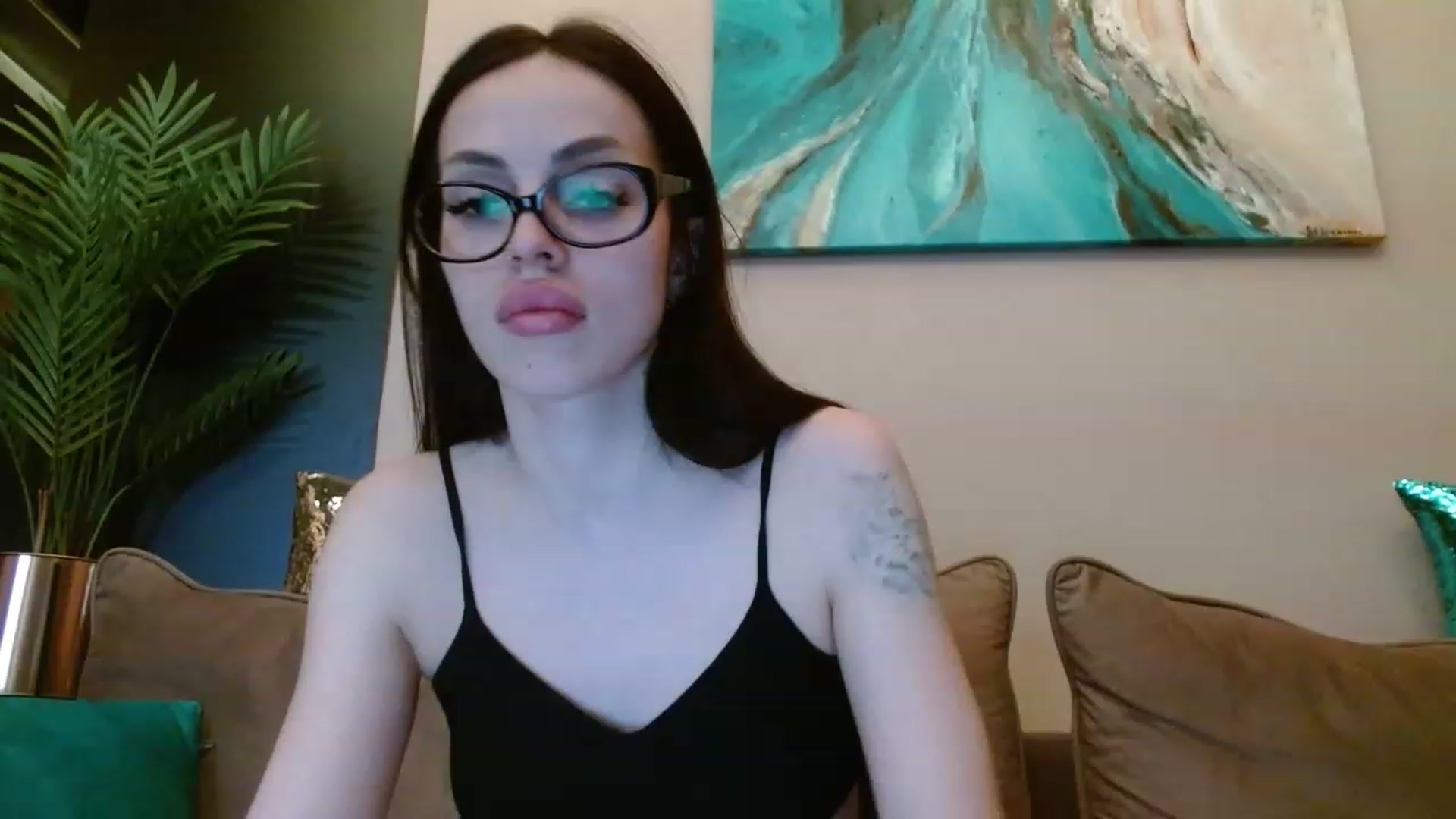 Gallery image thumbnail from IRONYGIRL's myfreecams stream on, 06/19/2023, 18:51 image 4 of 20