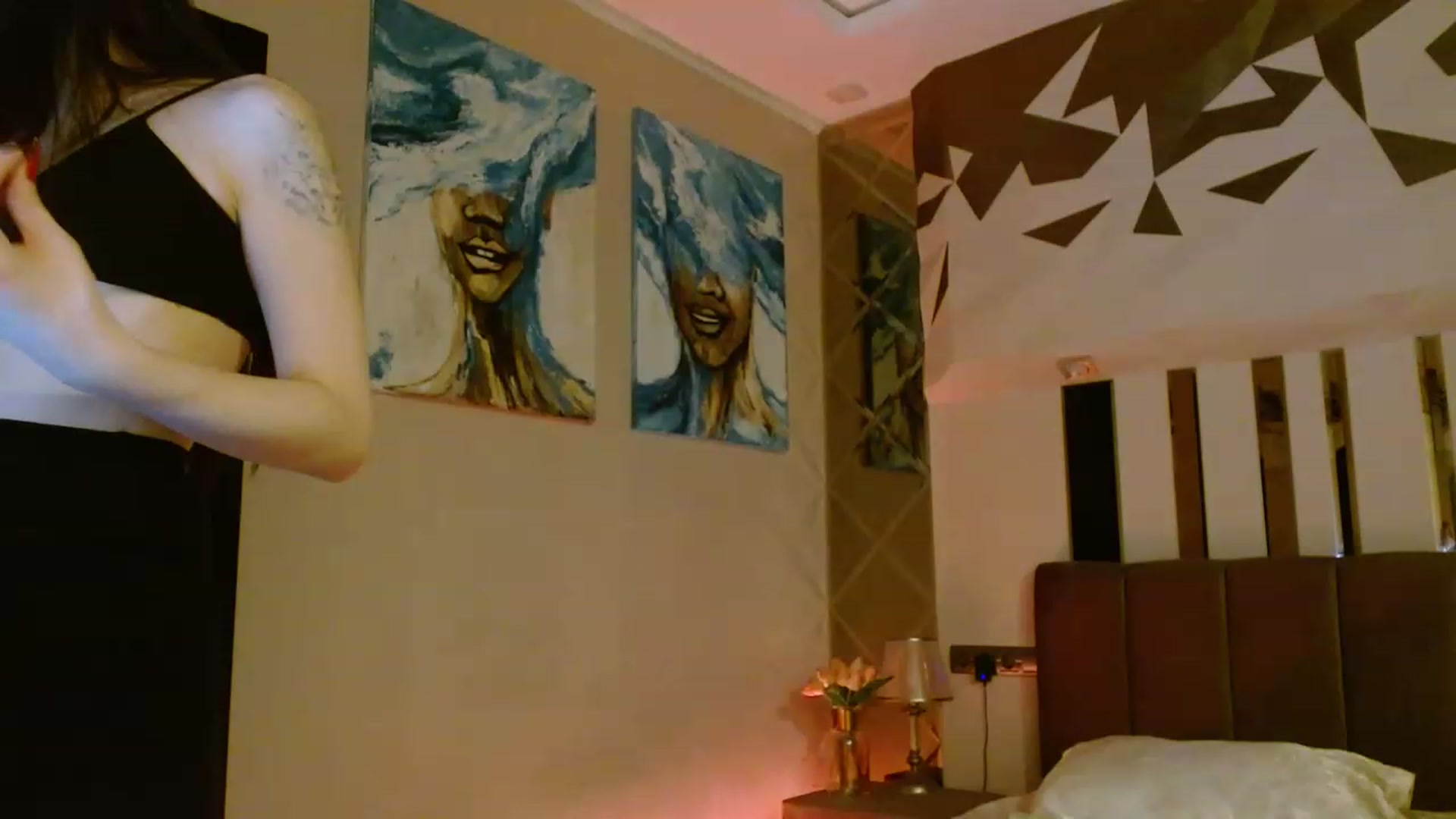 Gallery image thumbnail from IRONYGIRL's myfreecams stream on, 06/20/2023, 24:48 image 5 of 20