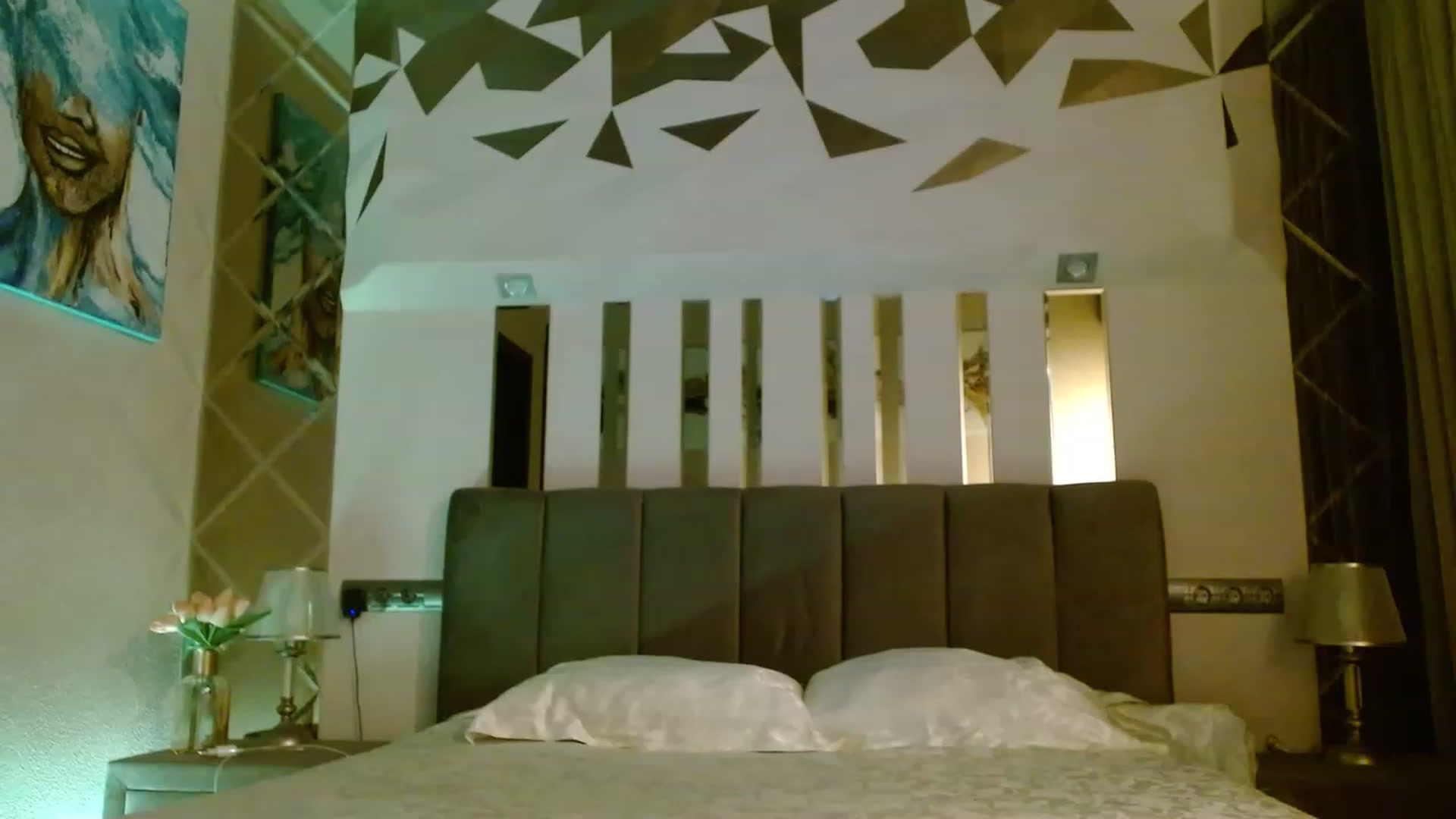 Gallery image thumbnail from IRONYGIRL's myfreecams stream on, 06/22/2023, 19:09 image 10 of 20