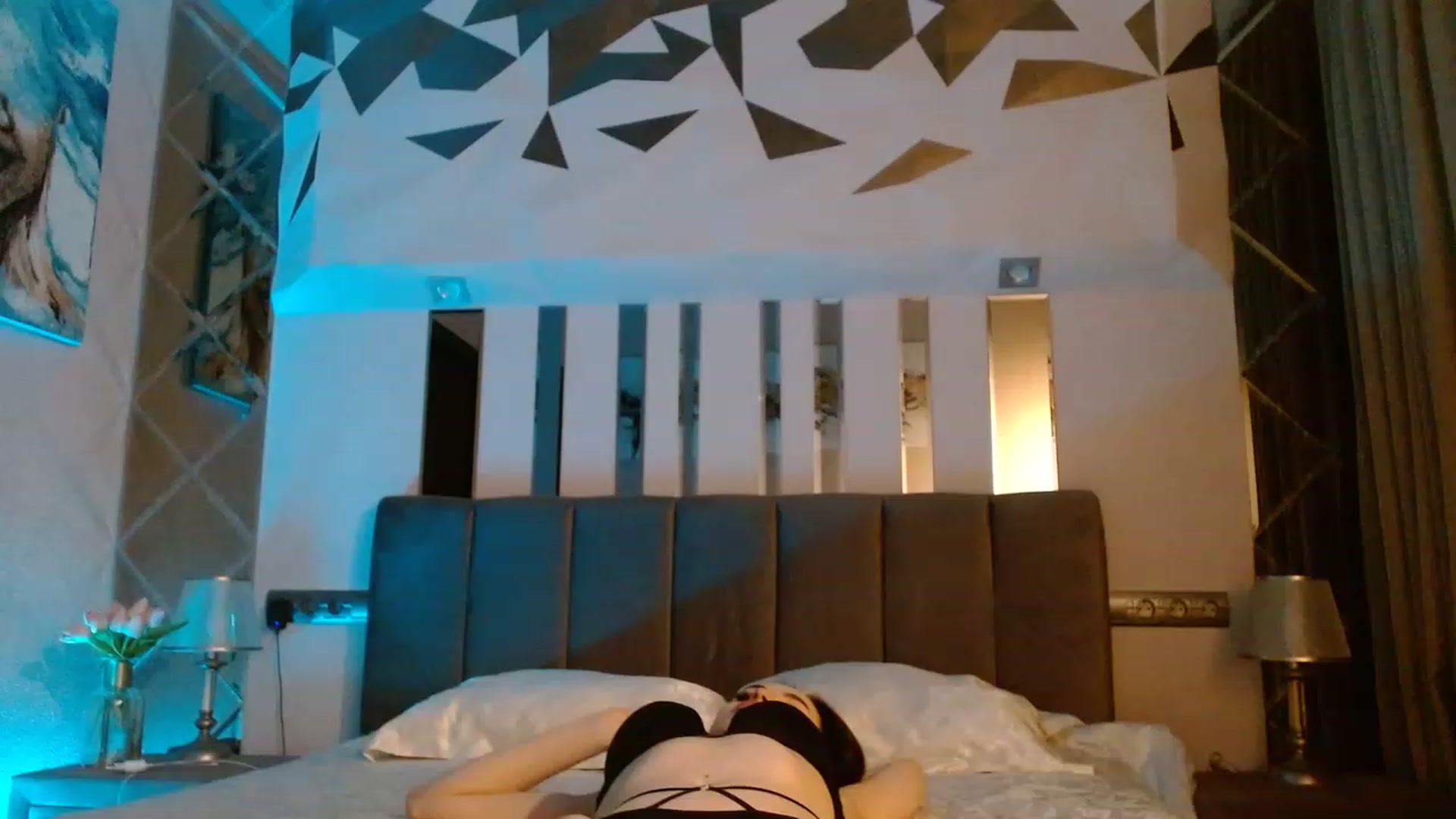 Gallery image thumbnail from IRONYGIRL's myfreecams stream on, 06/22/2023, 19:09 image 12 of 20