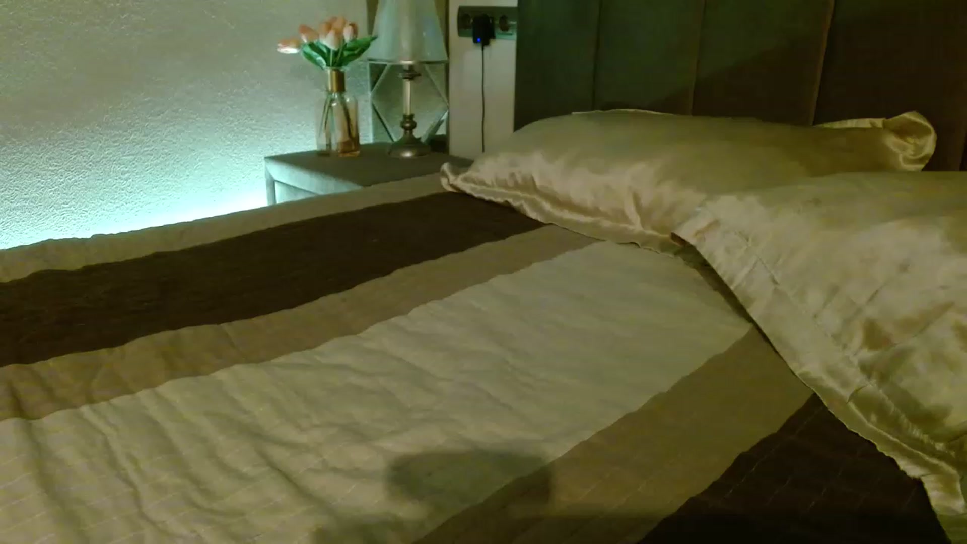 Gallery image thumbnail from IRONYGIRL's myfreecams stream on, 06/26/2023, 02:05 image 17 of 20