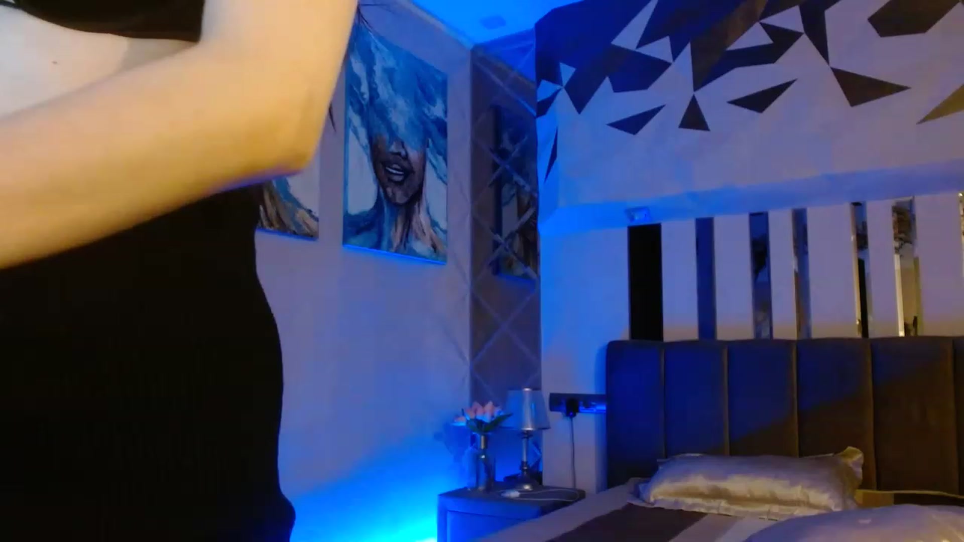 Gallery image thumbnail from IRONYGIRL's myfreecams stream on, 07/01/2023, 20:01 image 13 of 20