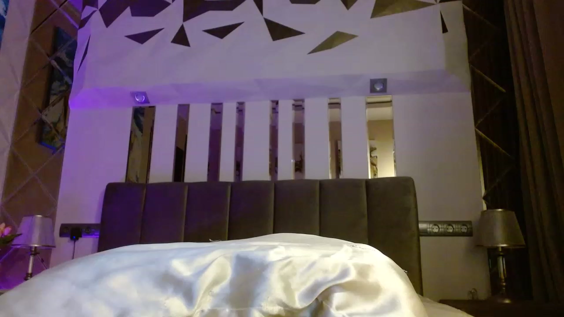 Gallery image thumbnail from IRONYGIRL's myfreecams stream on, 07/10/2023, 23:55 image 4 of 20
