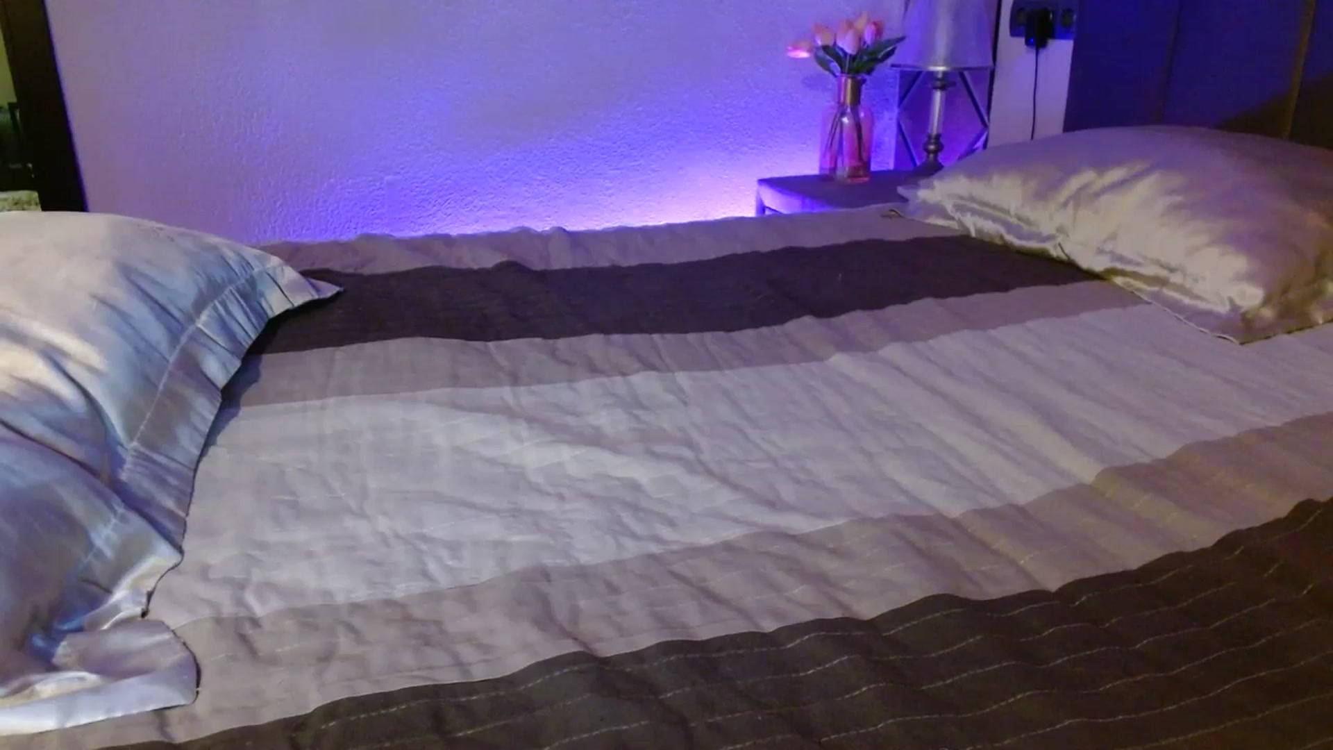 Gallery image thumbnail from IRONYGIRL's myfreecams stream on, 07/16/2023, 24:25 image 19 of 20