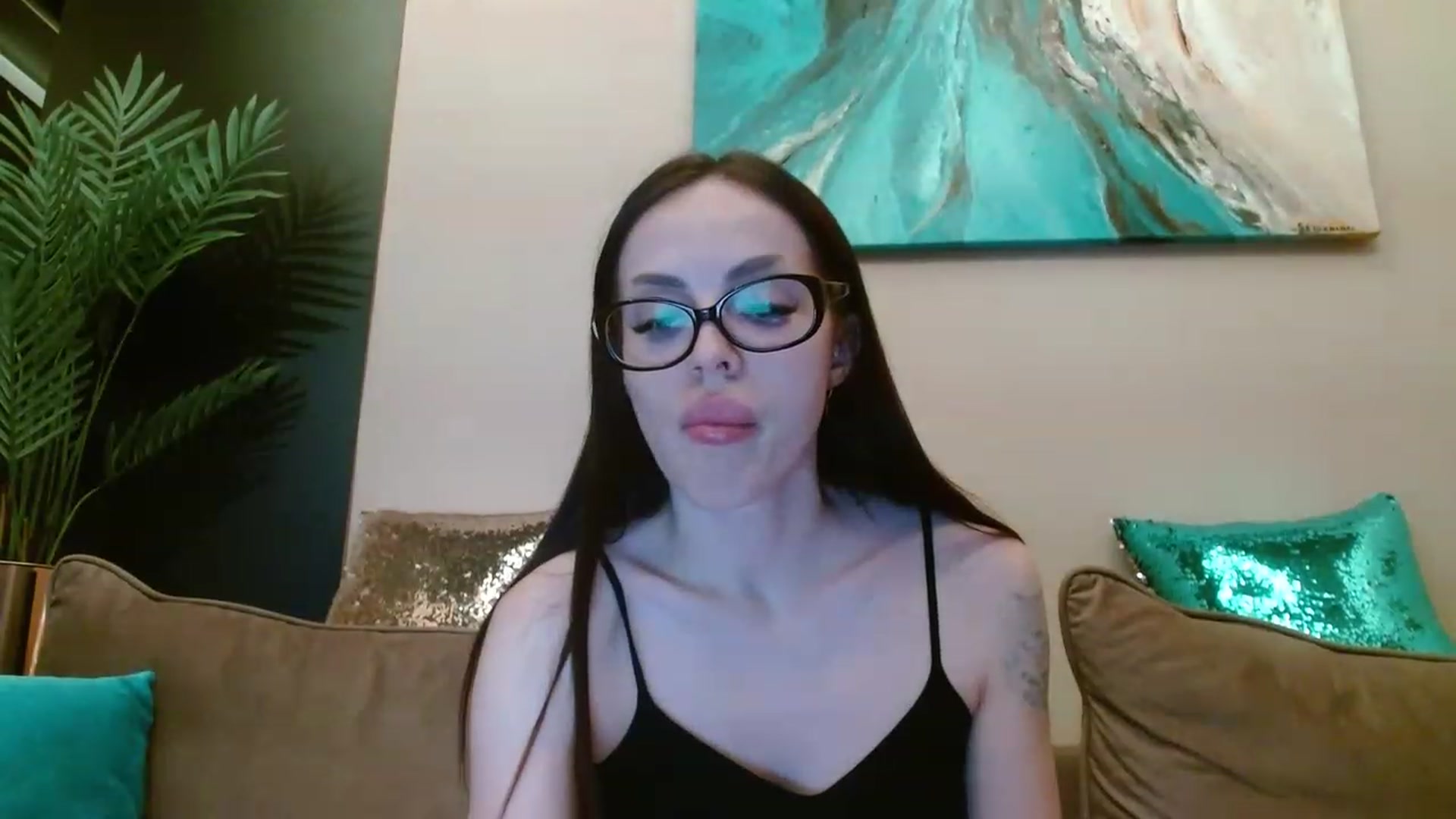Gallery image thumbnail from IRONYGIRL's myfreecams stream on, 07/19/2023, 18:24 image 9 of 20