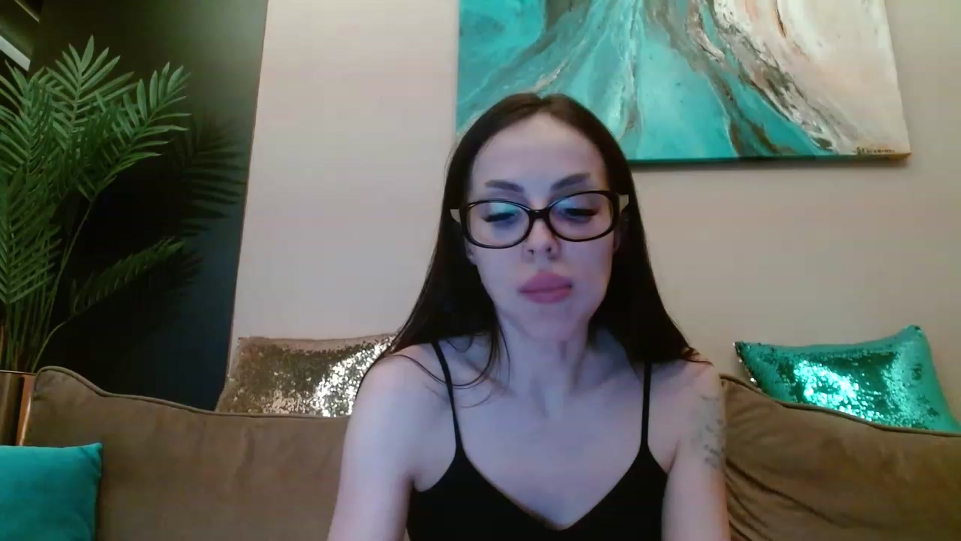 Gallery image thumbnail from IRONYGIRL's myfreecams stream on, 07/19/2023, 18:24 image 7 of 20