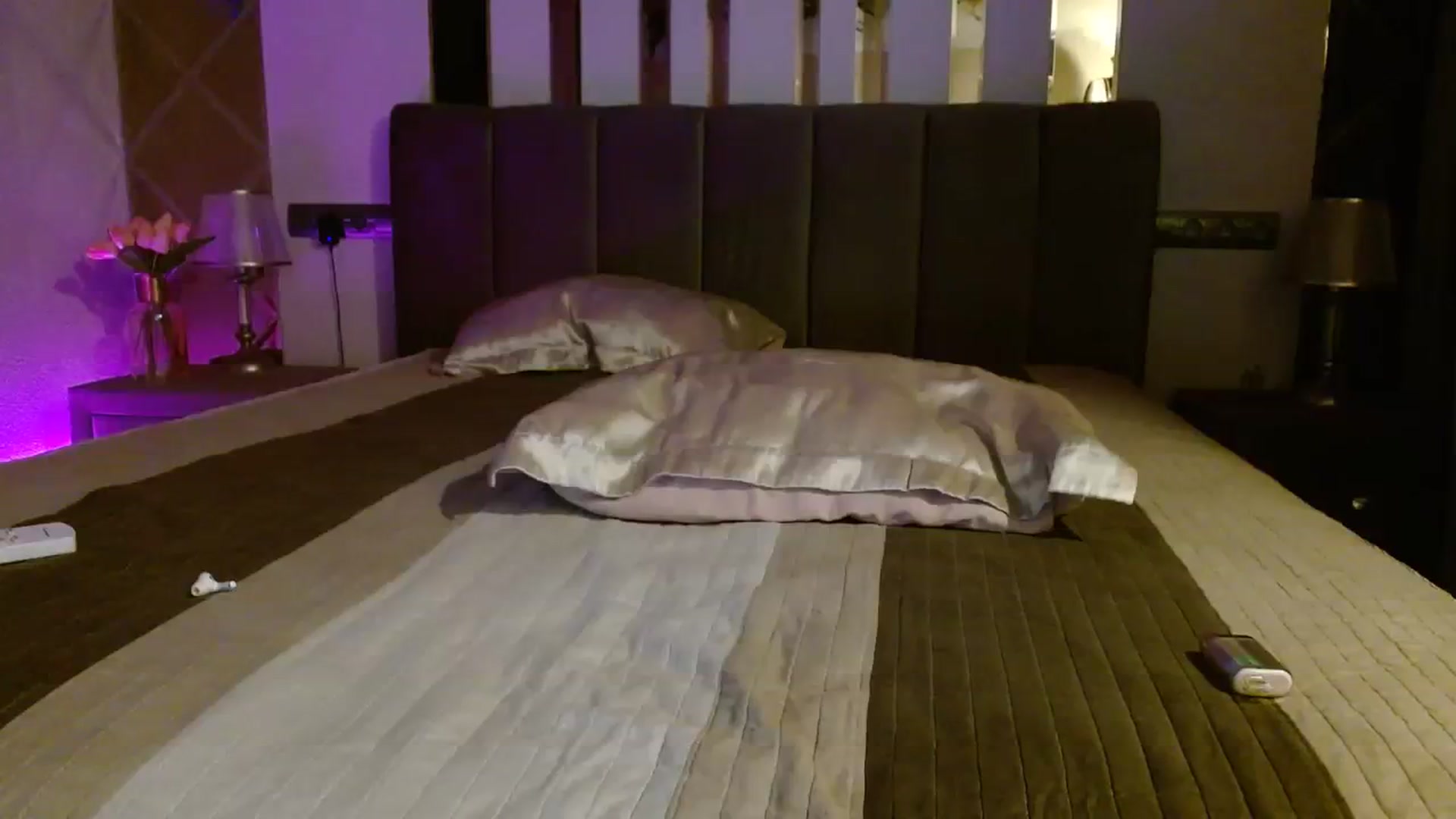 Gallery image thumbnail from IRONYGIRL's myfreecams stream on, 07/24/2023, 24:32 image 11 of 20