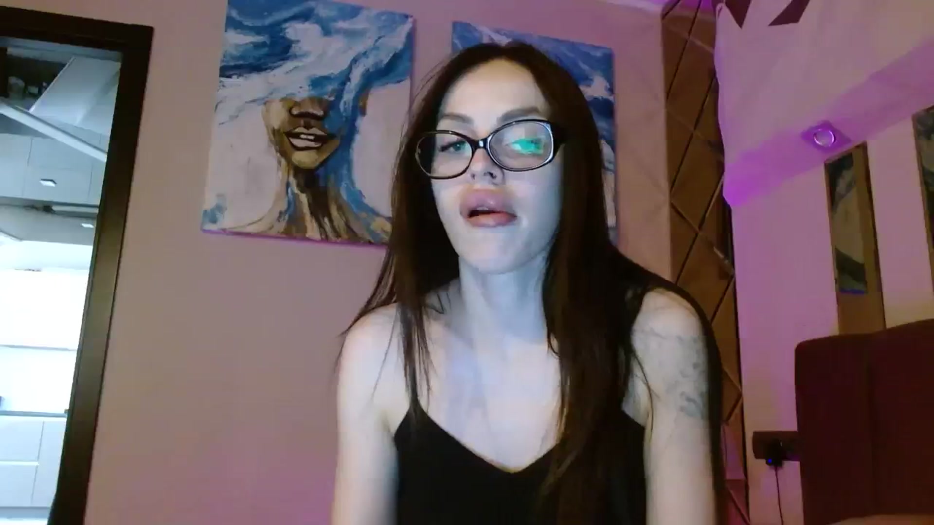 Gallery image thumbnail from IRONYGIRL's myfreecams stream on, 07/24/2023, 03:09 image 14 of 20