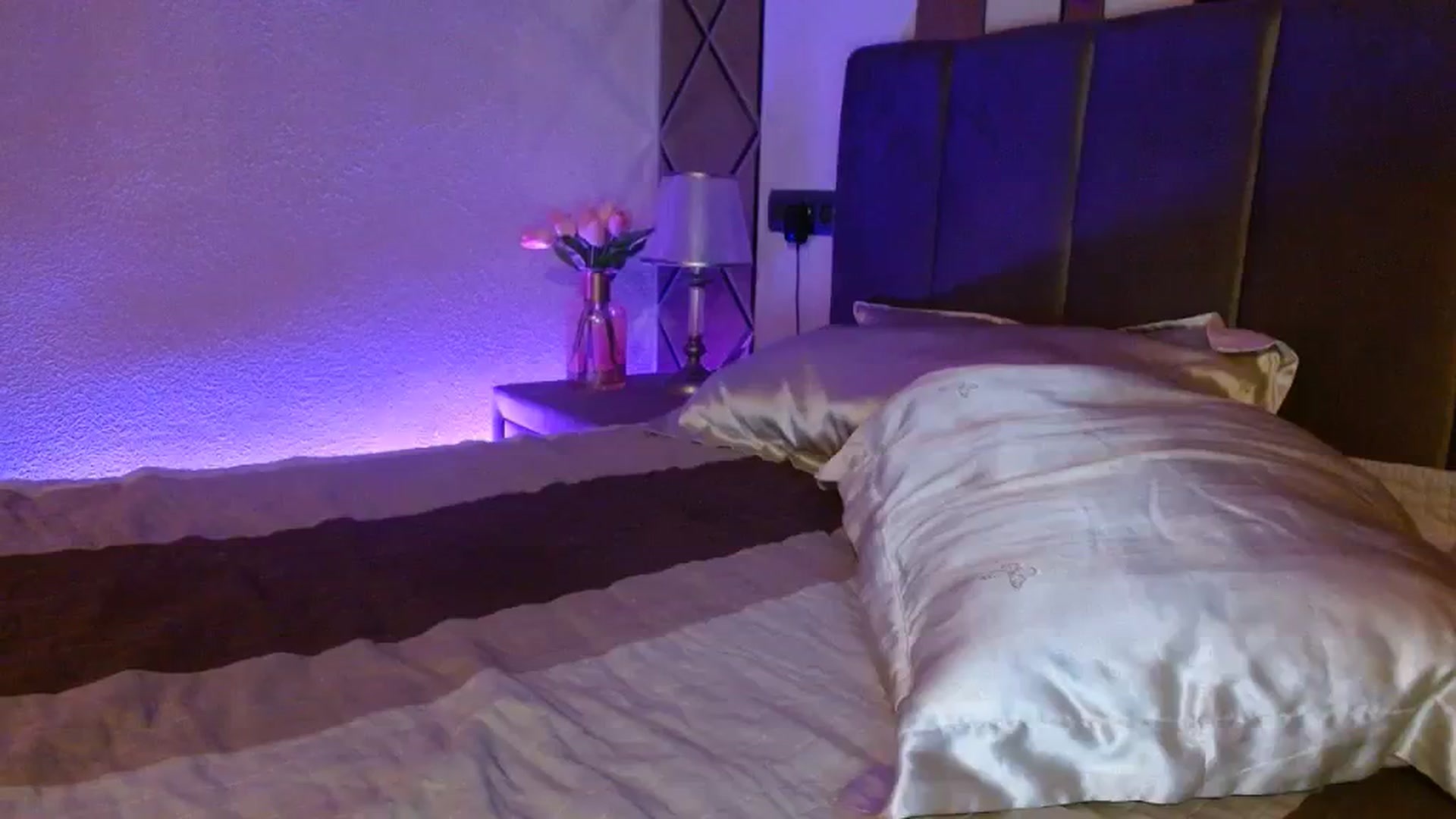 Gallery image thumbnail from IRONYGIRL's myfreecams stream on, 07/25/2023, 01:52 image 7 of 20