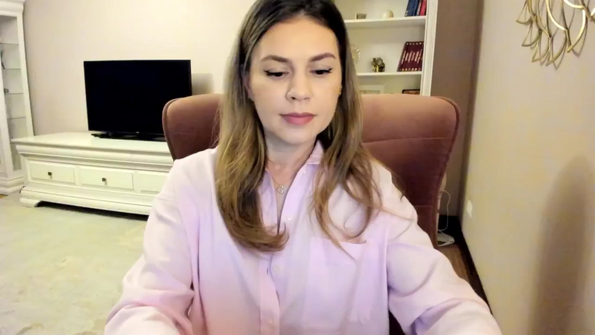 Gallery image thumbnail from IRhiannon's myfreecams stream on, 11/17/2024, 23:12 image 1 of 20