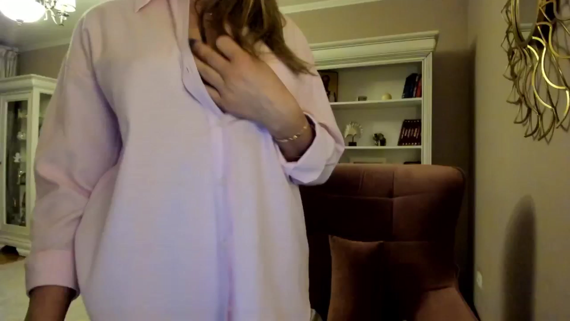 Gallery image thumbnail from IRhiannon's myfreecams stream on, 11/17/2024, 23:12 image 3 of 20