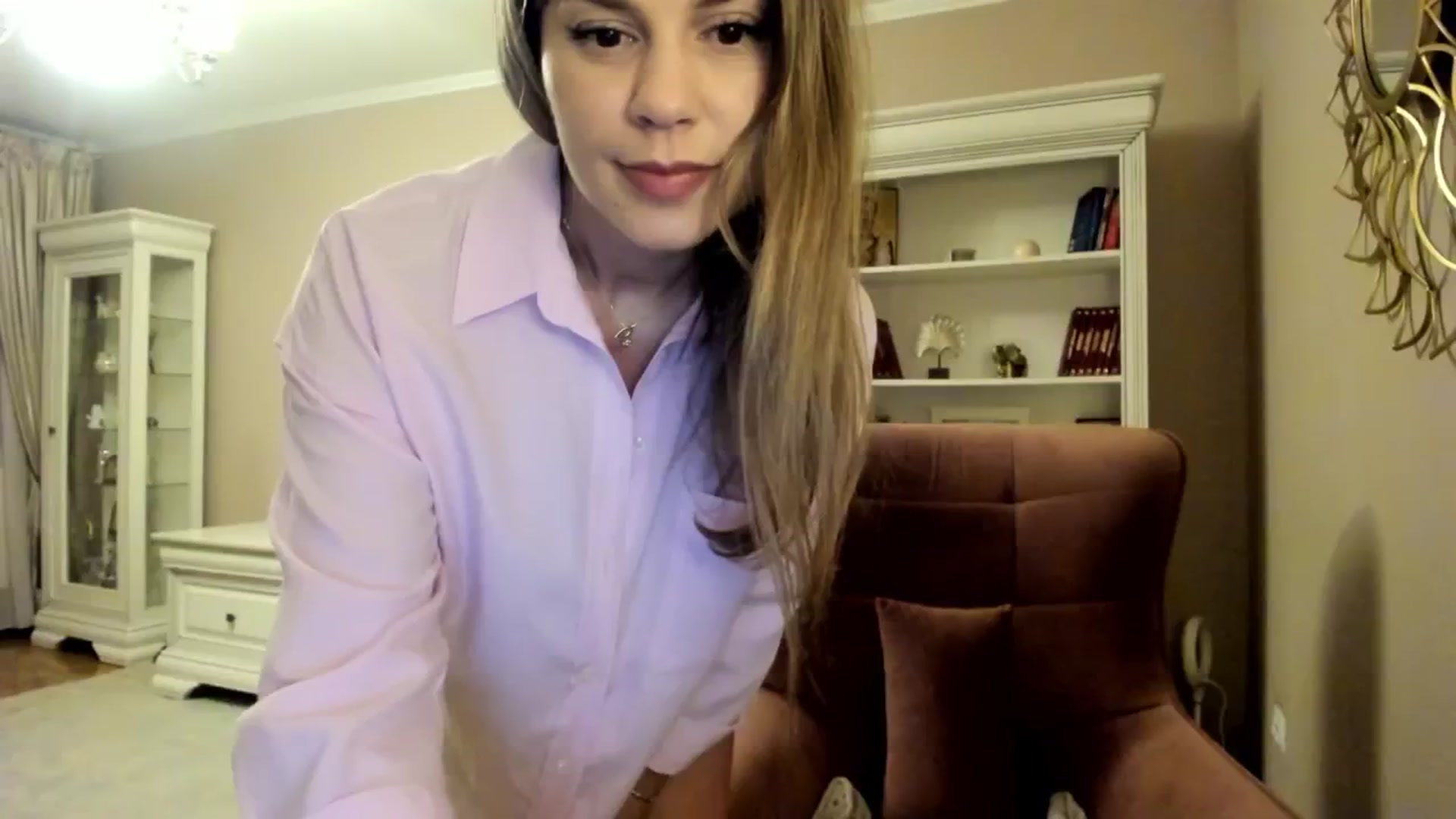 Gallery image thumbnail from IRhiannon's myfreecams stream on, 11/18/2024, 24:01 image 1 of 20
