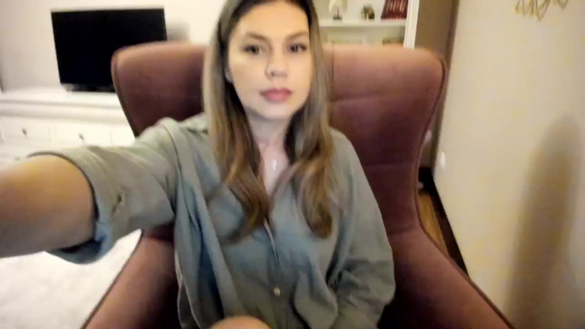 Gallery image thumbnail from IRhiannon's myfreecams stream on, 11/29/2024, 04:44 image 10 of 20