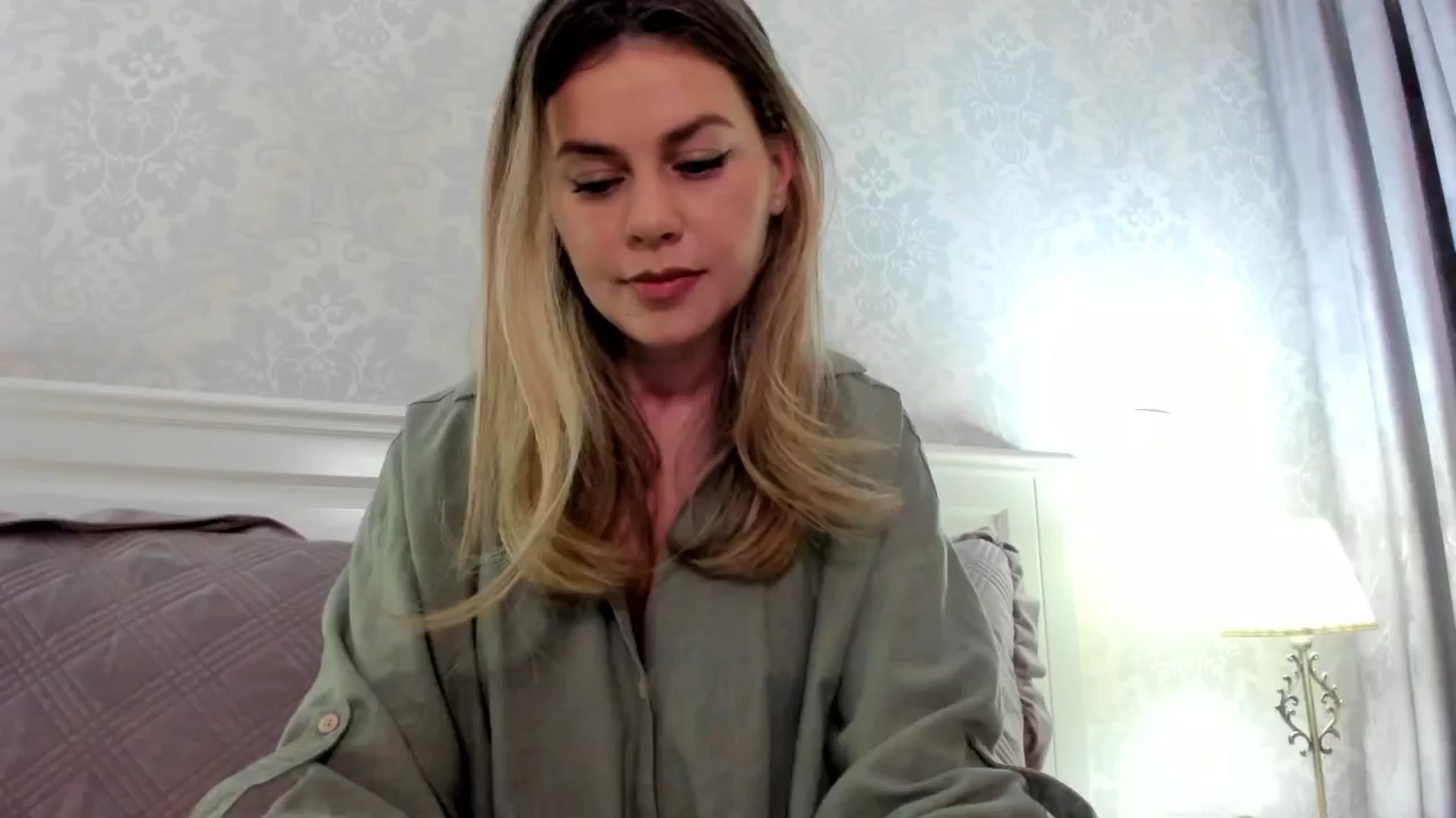 Gallery image thumbnail from IRhiannon's myfreecams stream on, 12/30/2024, 24:15 image 13 of 20