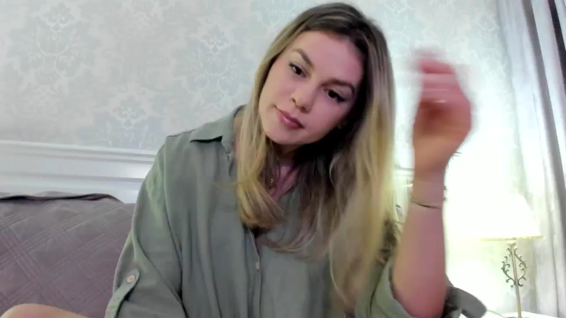 Gallery image thumbnail from IRhiannon's myfreecams stream on, 12/30/2024, 24:15 image 19 of 20