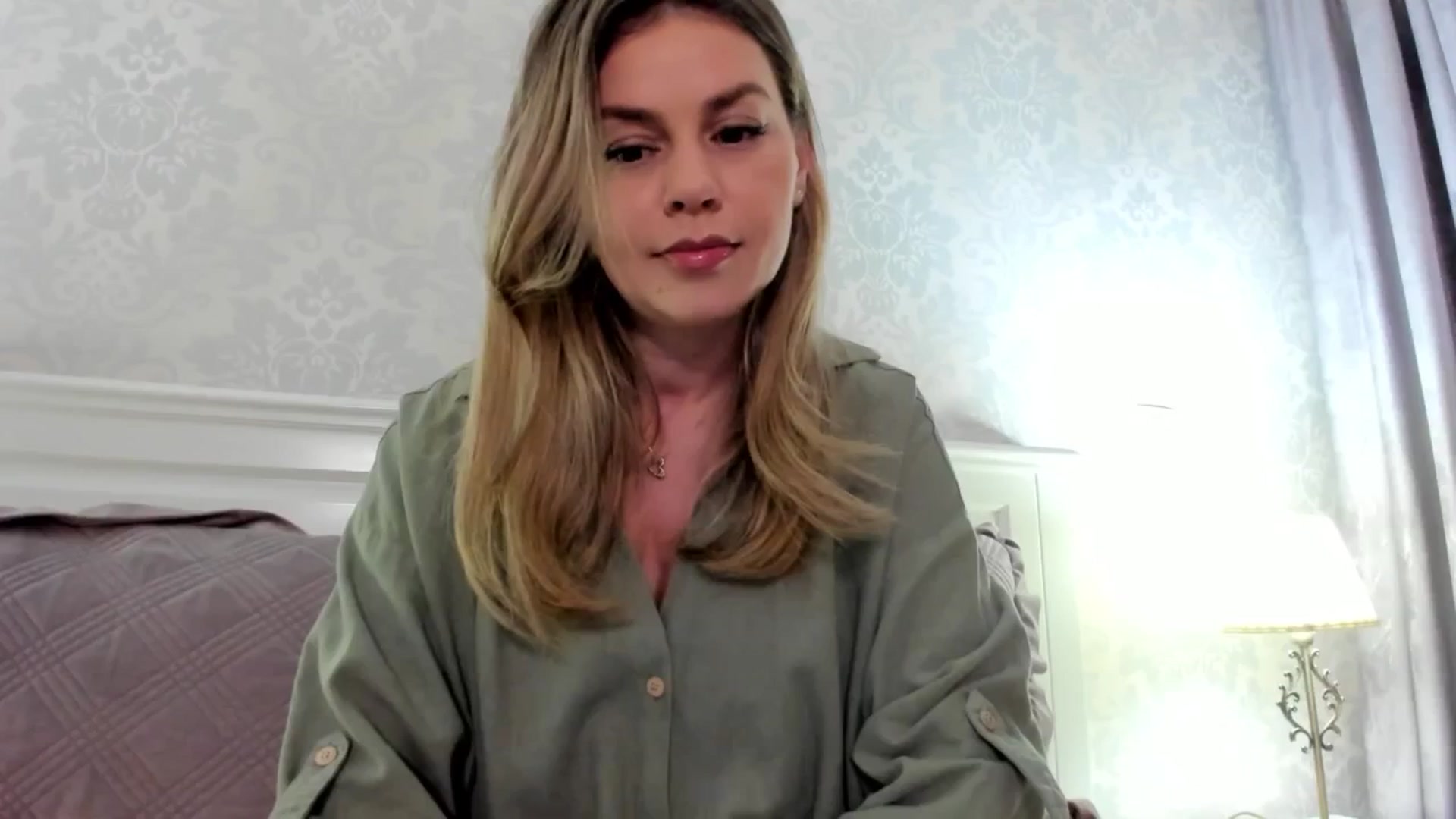 Gallery image thumbnail from IRhiannon's myfreecams stream on, 12/30/2024, 24:15 image 7 of 20