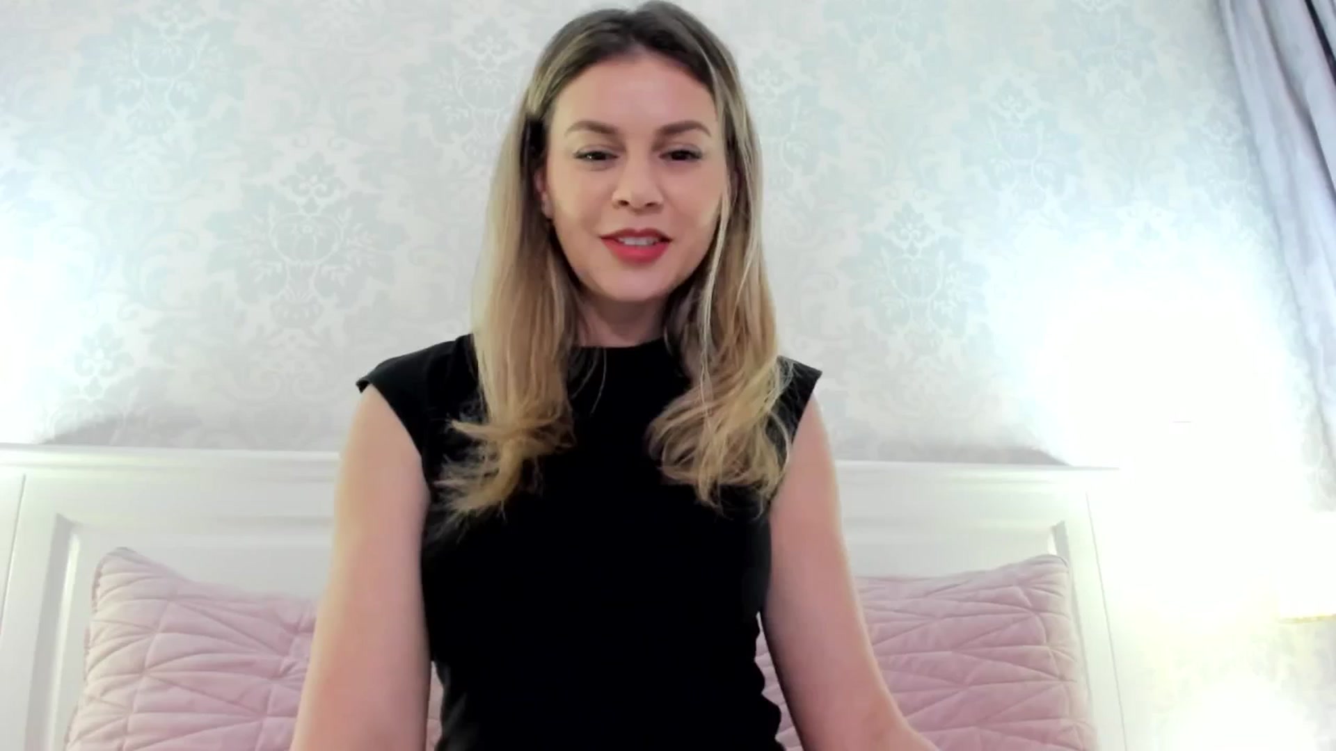 Gallery image thumbnail from IRhiannon's myfreecams stream on, 01/19/2025, 05:37 image 14 of 20
