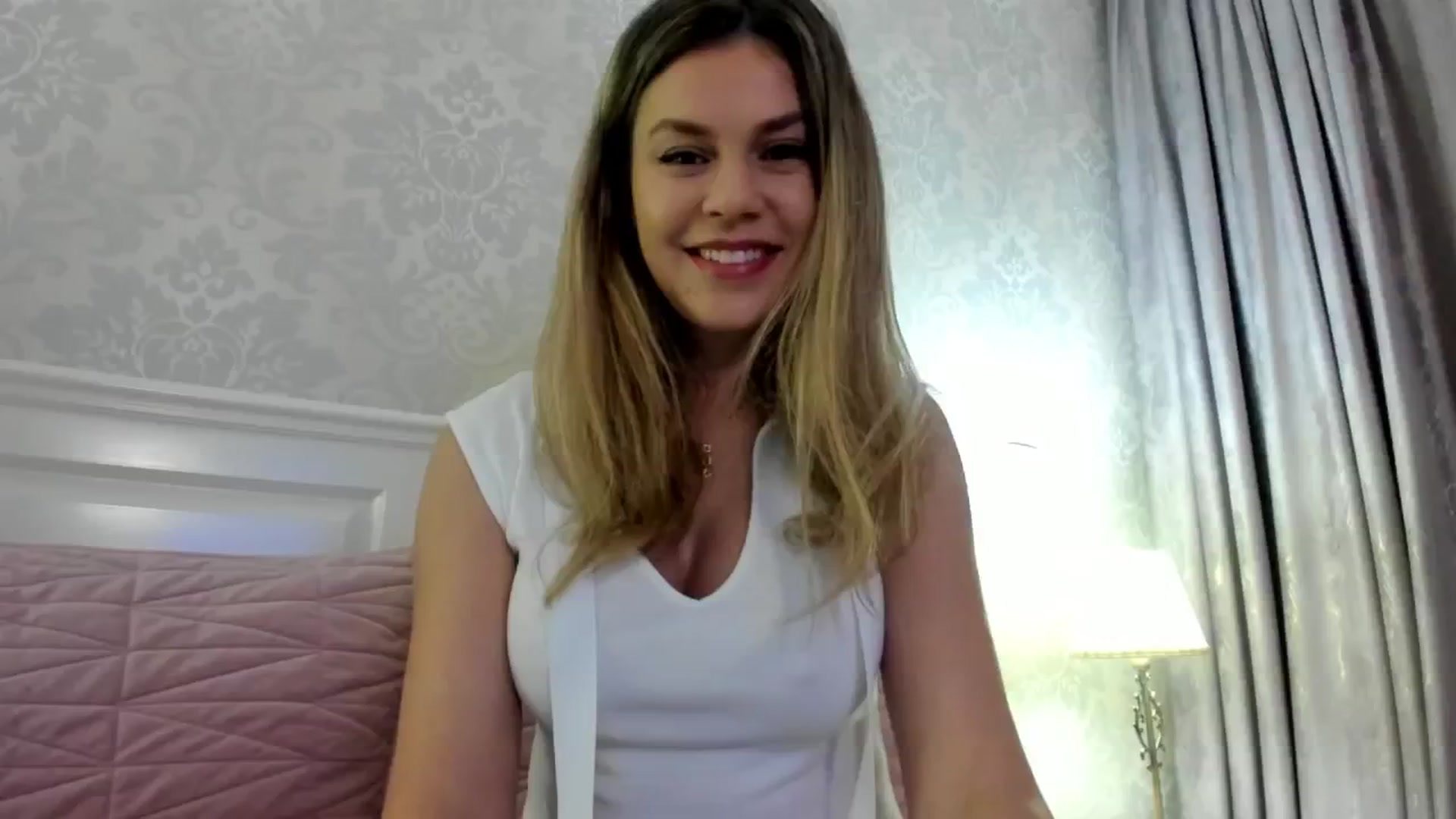 Gallery image thumbnail from IRhiannon's myfreecams stream on, 01/27/2025, 01:45 image 20 of 20