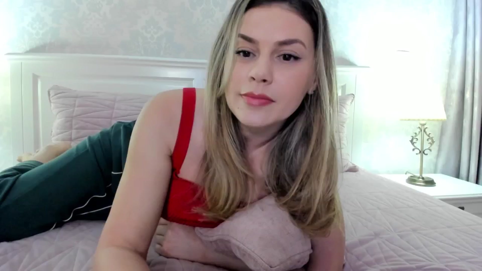 Gallery image thumbnail from IRhiannon's myfreecams stream on, 02/24/2025, 05:46 image 9 of 20
