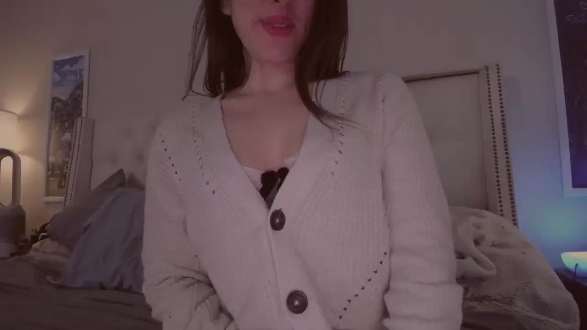 Gallery image thumbnail from ISAversary's myfreecams stream on, 04/11/2024, 06:48 image 2 of 20