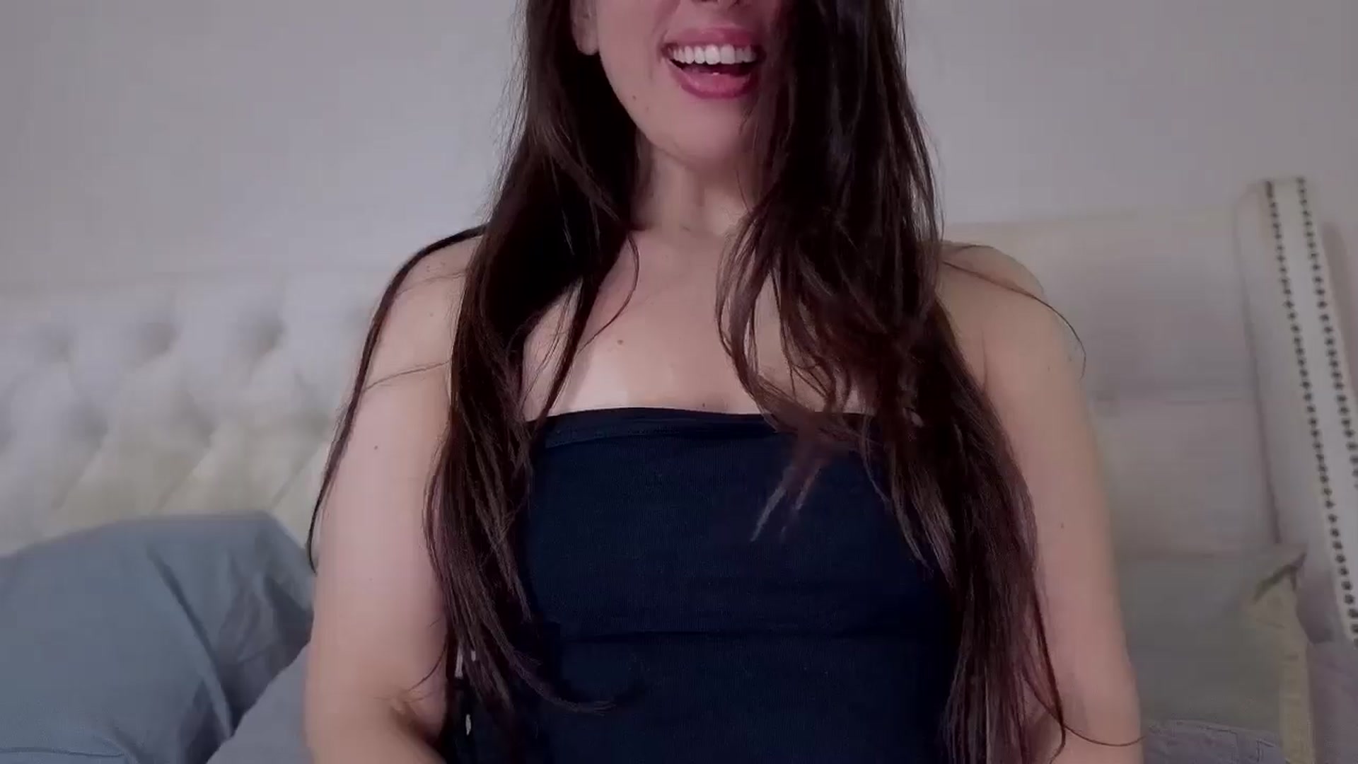 Gallery image thumbnail from ISAversary's myfreecams stream on, 04/27/2025, 05:46 image 19 of 20