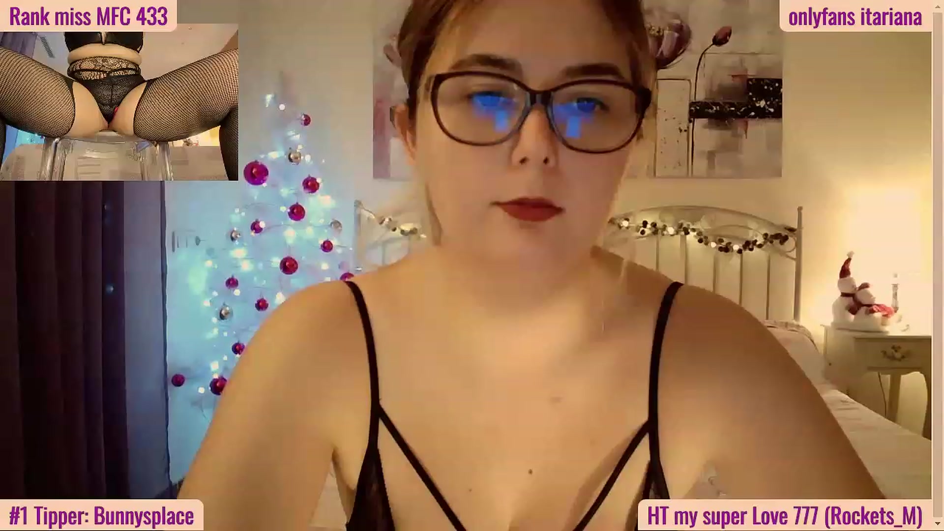 Gallery image thumbnail from IT_Ariana's myfreecams stream on, 12/05/2022, 23:42 image 13 of 20