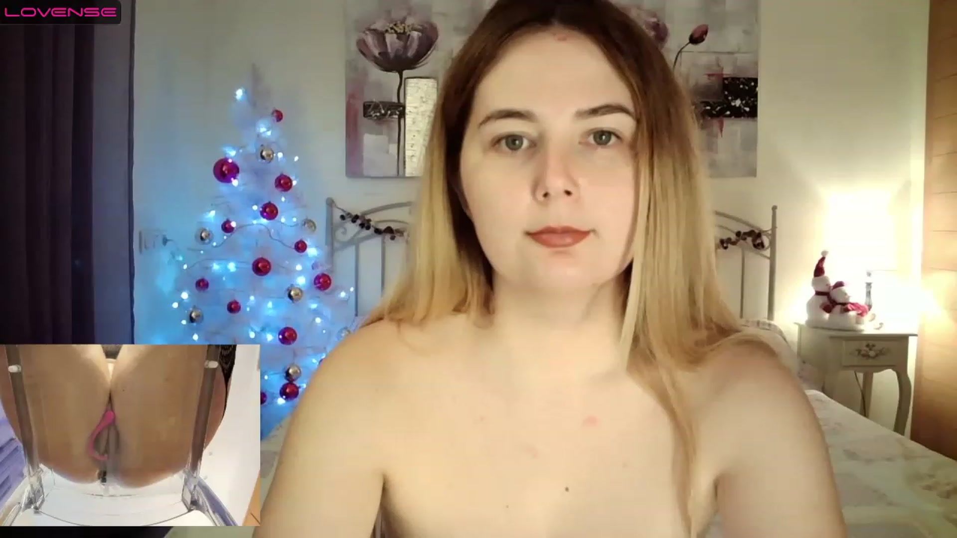 Gallery image thumbnail from IT_Ariana's myfreecams stream on, 12/08/2022, 01:42 image 5 of 20