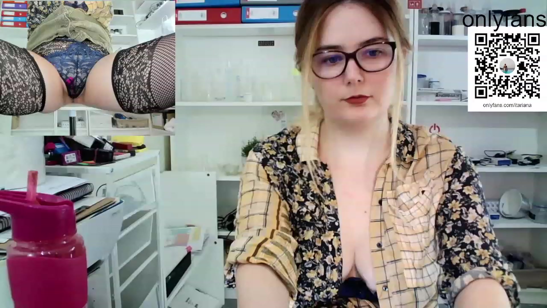 Gallery image thumbnail from IT_Ariana's myfreecams stream on, 12/12/2022, 22:12 image 9 of 20