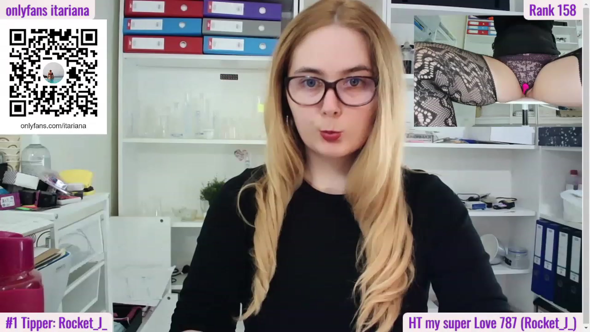 Gallery image thumbnail from IT_Ariana's myfreecams stream on, 12/21/2022, 20:35 image 13 of 20