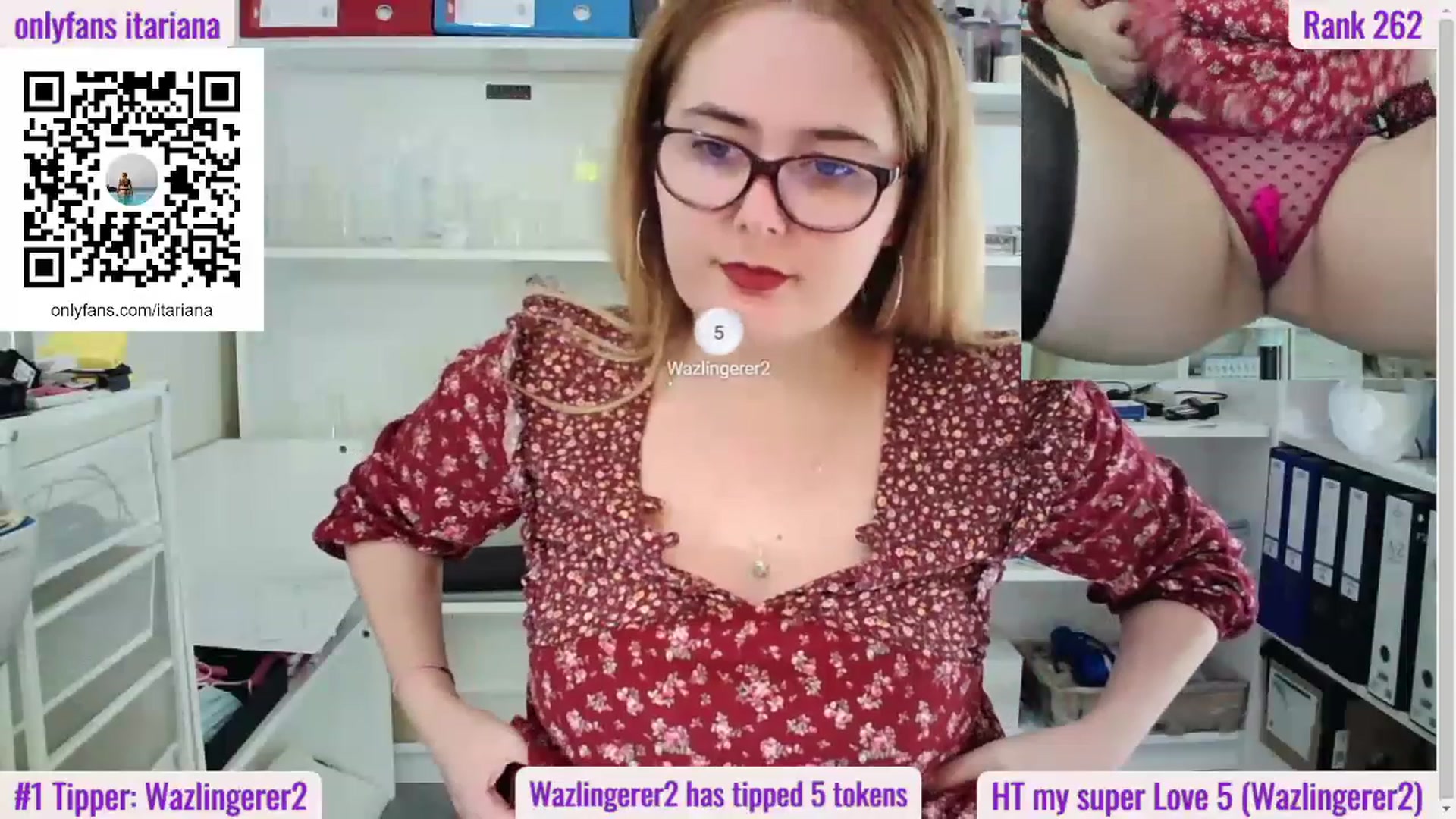 Gallery image thumbnail from IT_Ariana's myfreecams stream on, 12/29/2022, 18:40 image 12 of 20