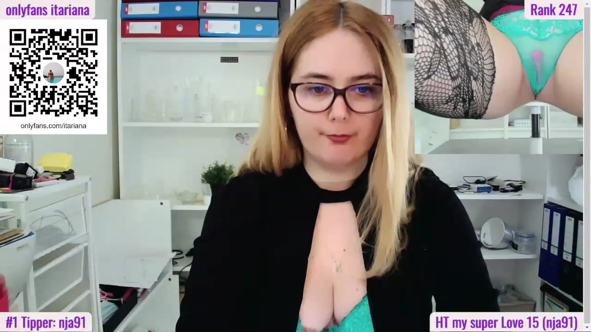 Gallery image thumbnail from IT_Ariana's myfreecams stream on, 12/30/2022, 20:54 image 2 of 20