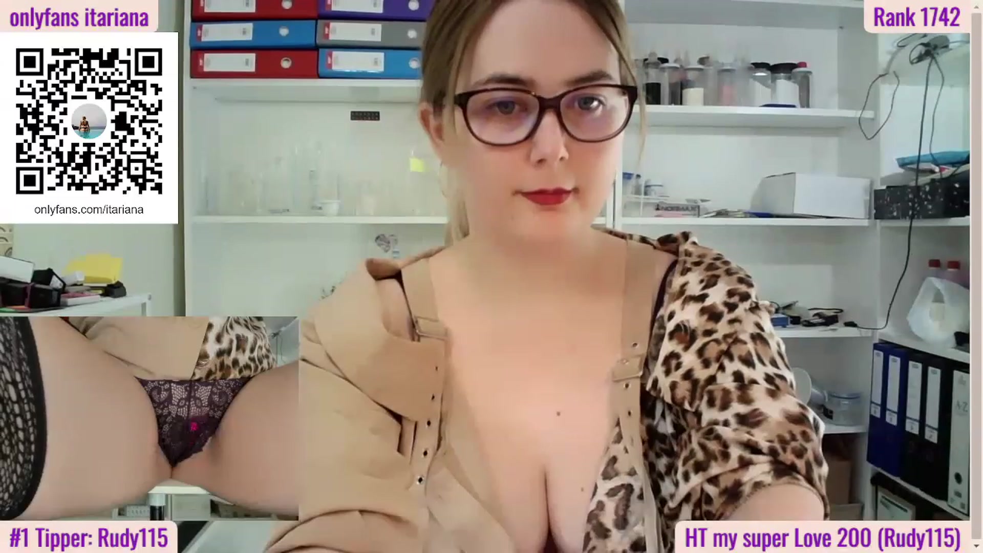 Gallery image thumbnail from IT_Ariana's myfreecams stream on, 02/15/2023, 19:20 image 18 of 20