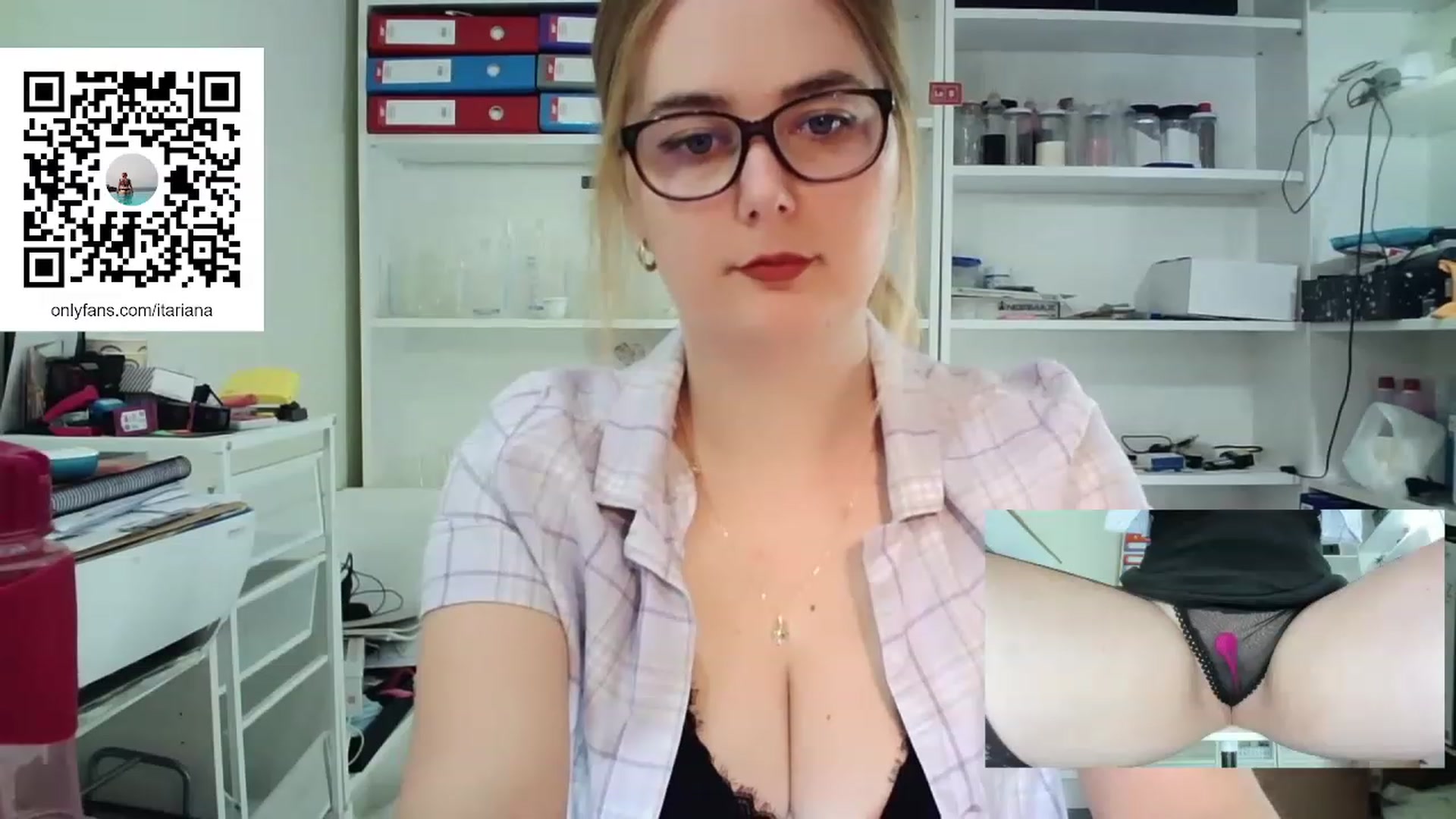 Gallery image thumbnail from IT_Ariana's myfreecams stream on, 03/23/2023, 18:28 image 7 of 20
