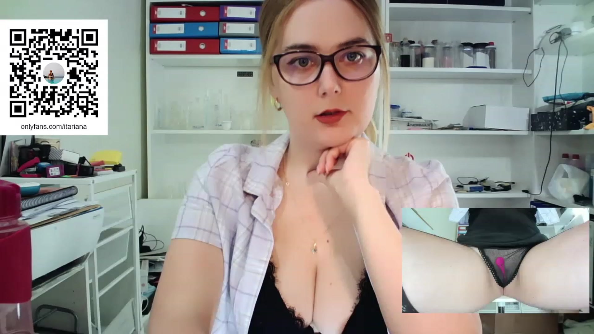 Gallery image thumbnail from IT_Ariana's myfreecams stream on, 03/23/2023, 18:28 image 6 of 20