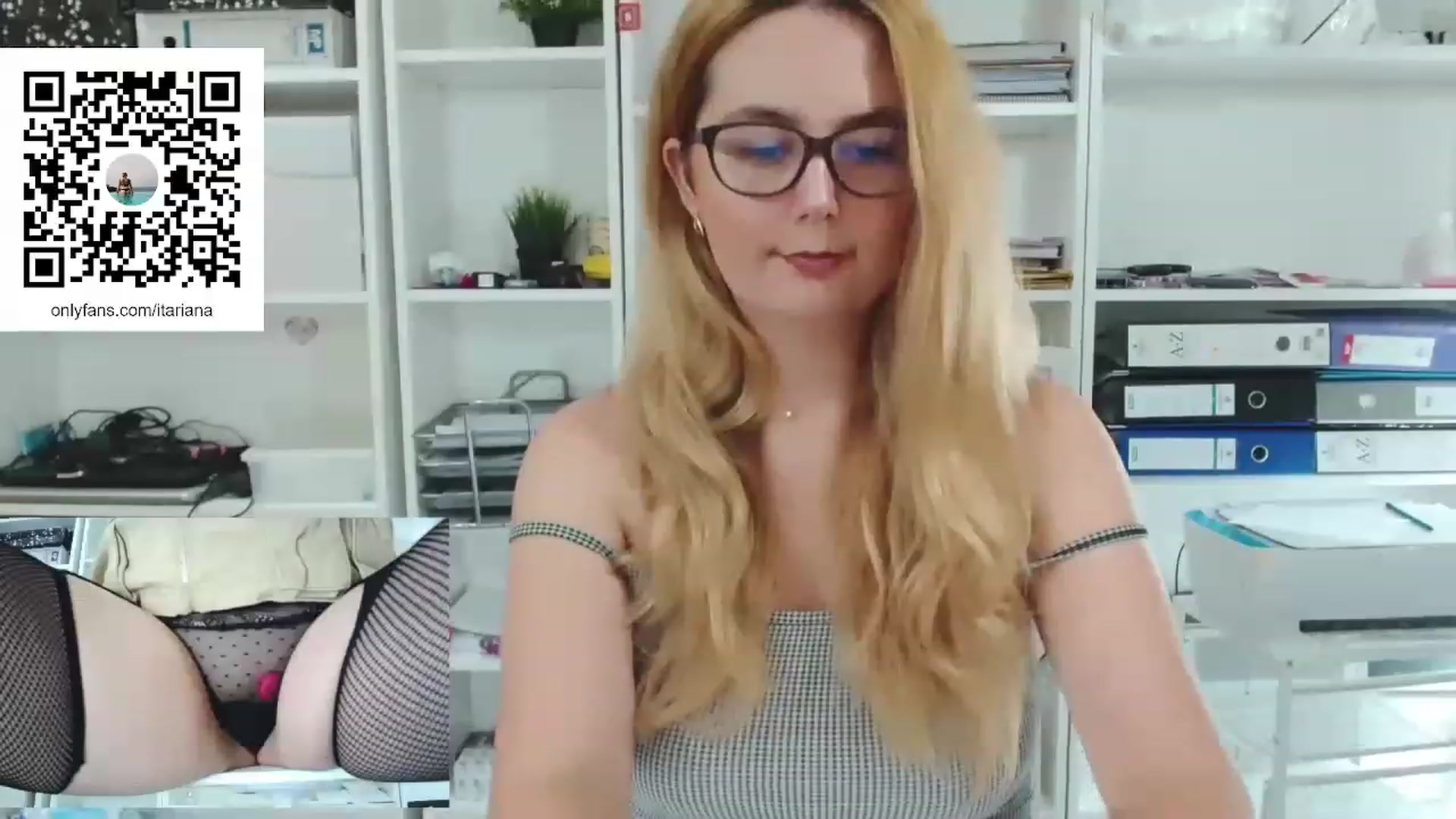 Gallery image thumbnail from IT_Ariana's myfreecams stream on, 06/07/2023, 18:33 image 7 of 20
