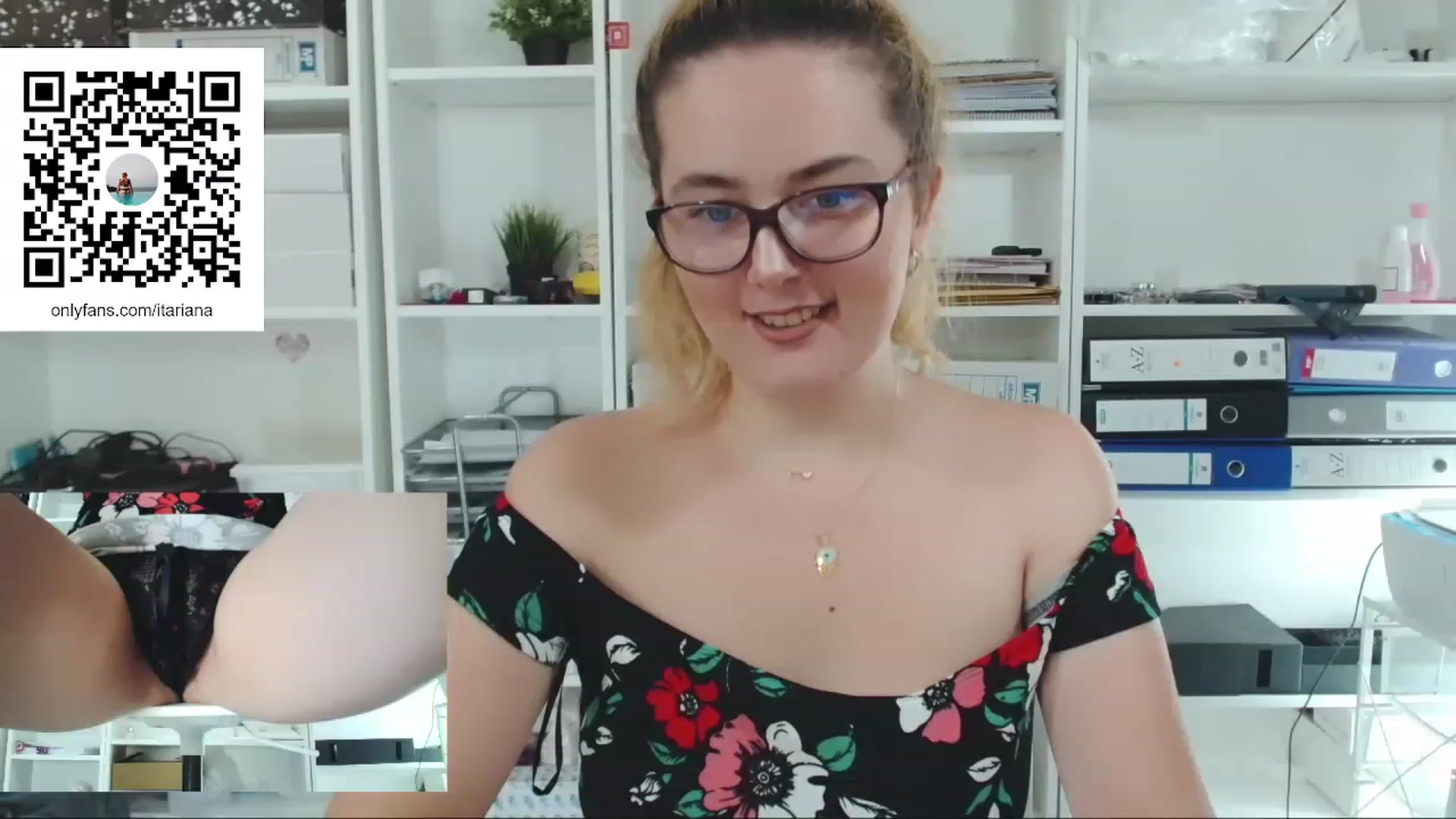Gallery image thumbnail from IT_Ariana's myfreecams stream on, 06/19/2023, 17:59 image 2 of 20