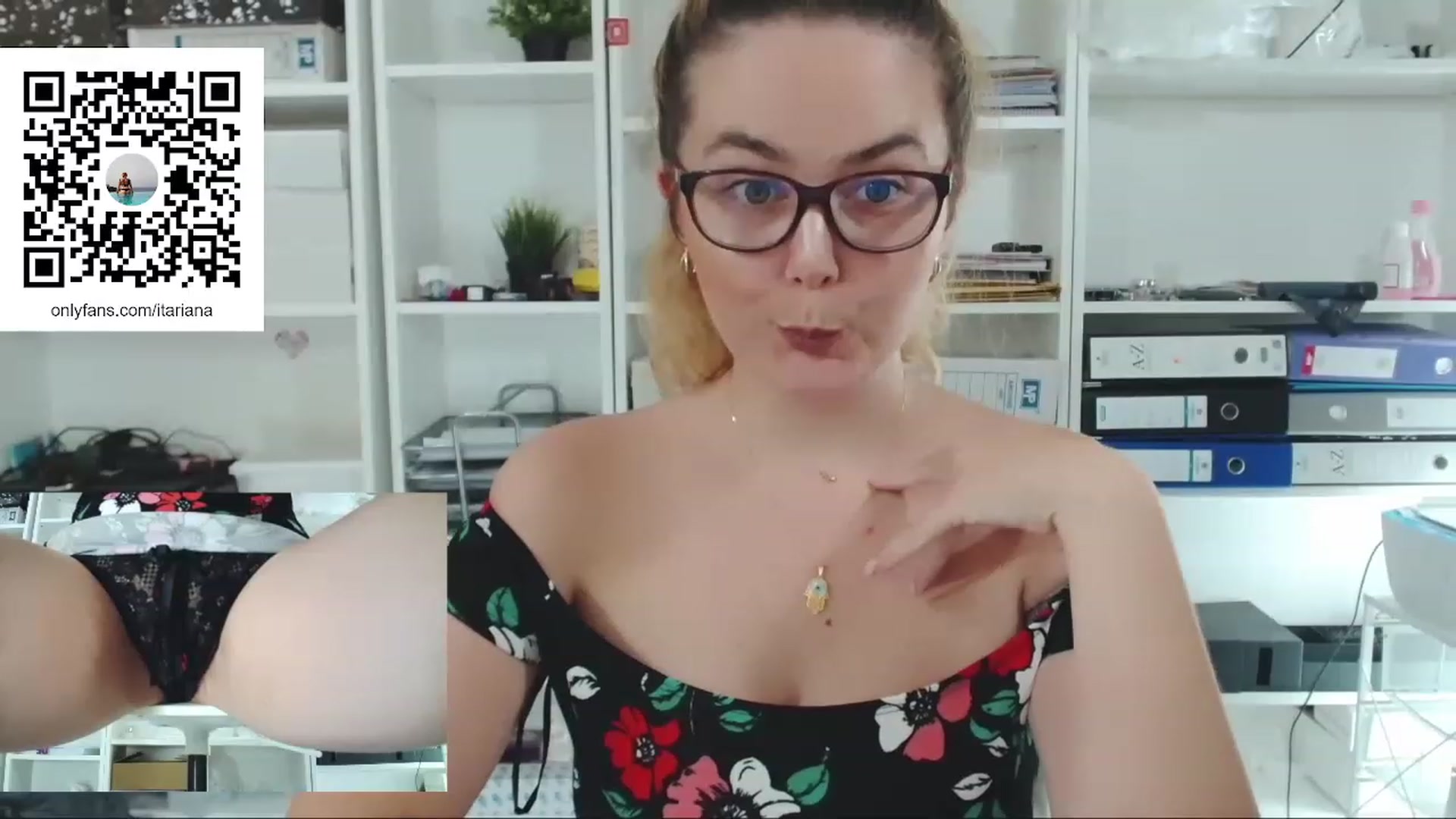 Gallery image thumbnail from IT_Ariana's myfreecams stream on, 06/19/2023, 17:59 image 16 of 20