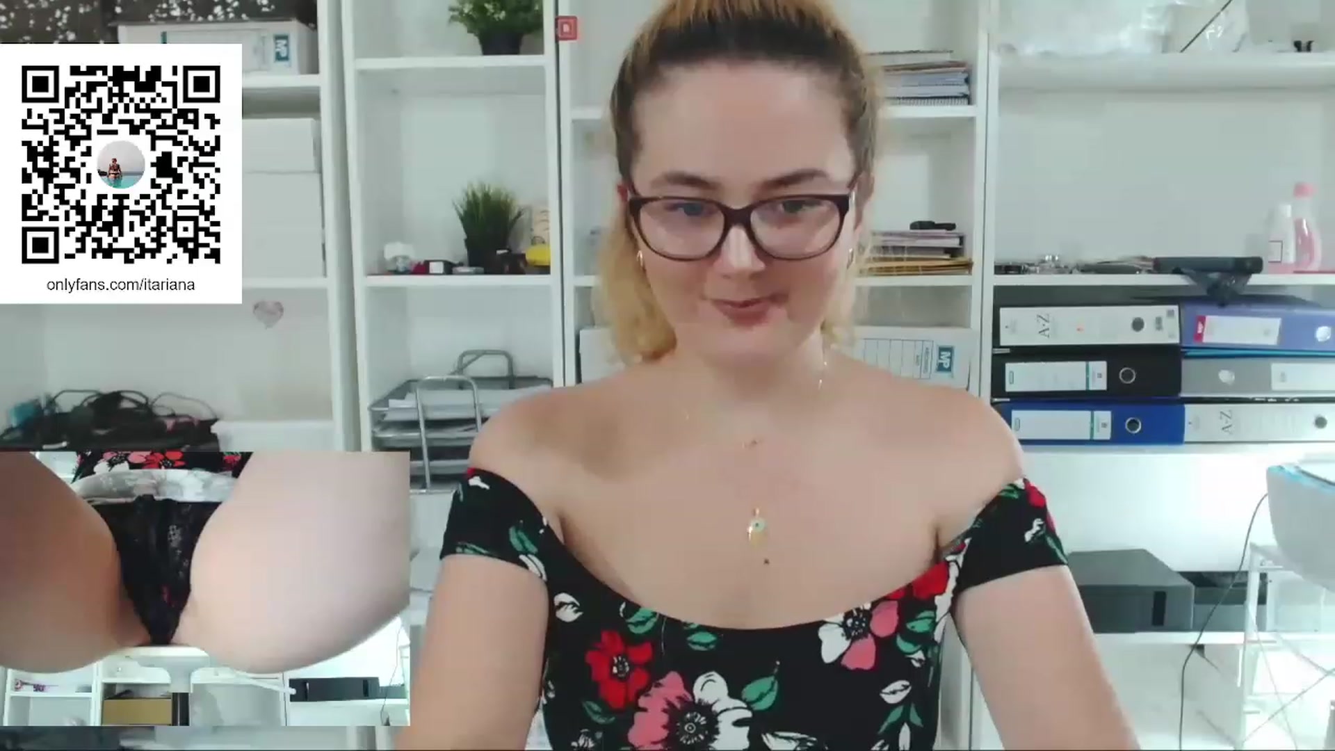 Gallery image thumbnail from IT_Ariana's myfreecams stream on, 06/19/2023, 17:59 image 18 of 20